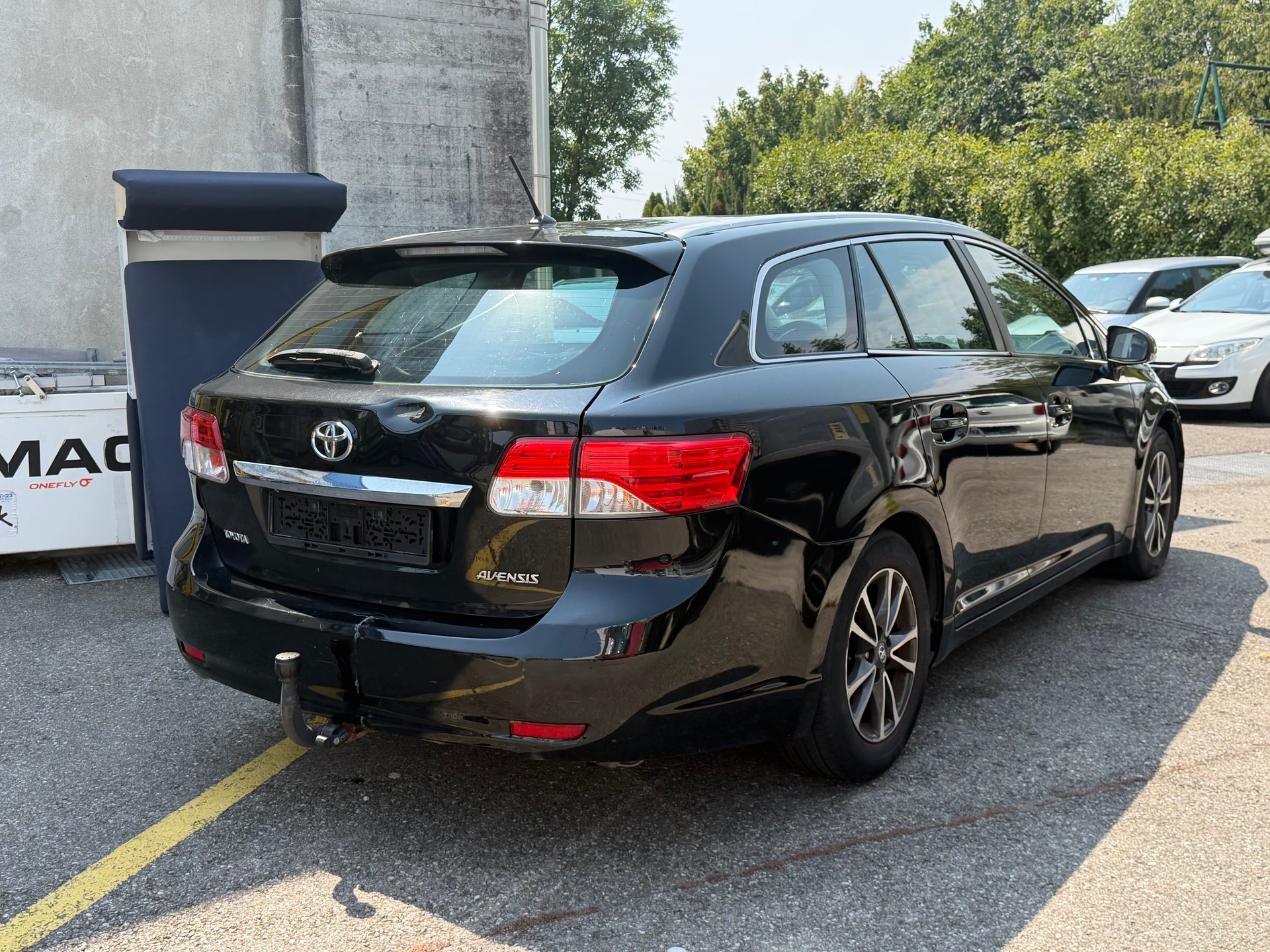 TOYOTA Avensis Sportswagon 2.0 Sol Premium Multidrive-image-3