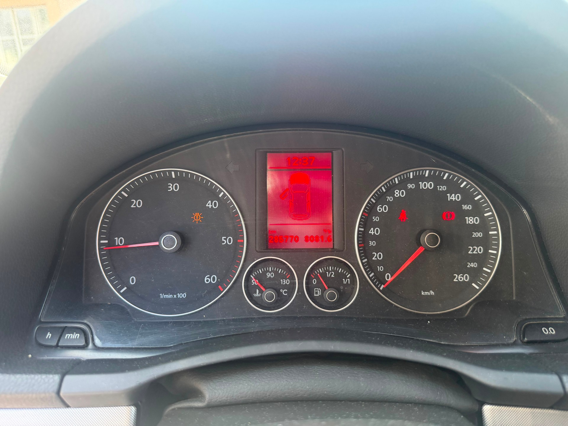 VW Golf Variant 1.9 TDI Comfortline 4Motion-image-10
