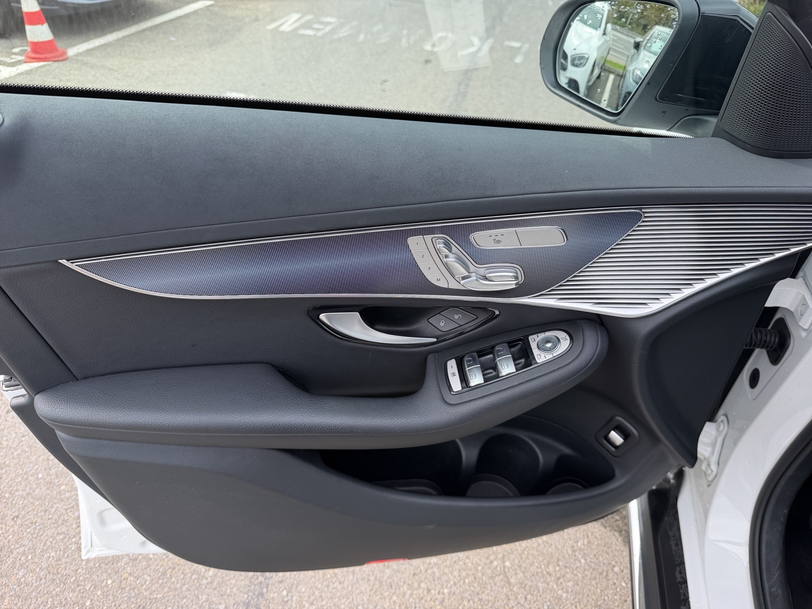 Image MERCEDES-BENZ EQC-400 EQC 400 4Matic EQ Star