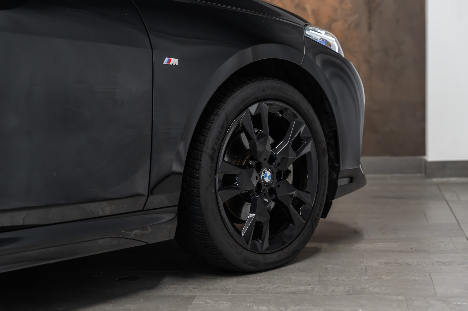BMW 120d M Sport Steptronic *Facelift*360°*Head-Up*Panorama*-image-9