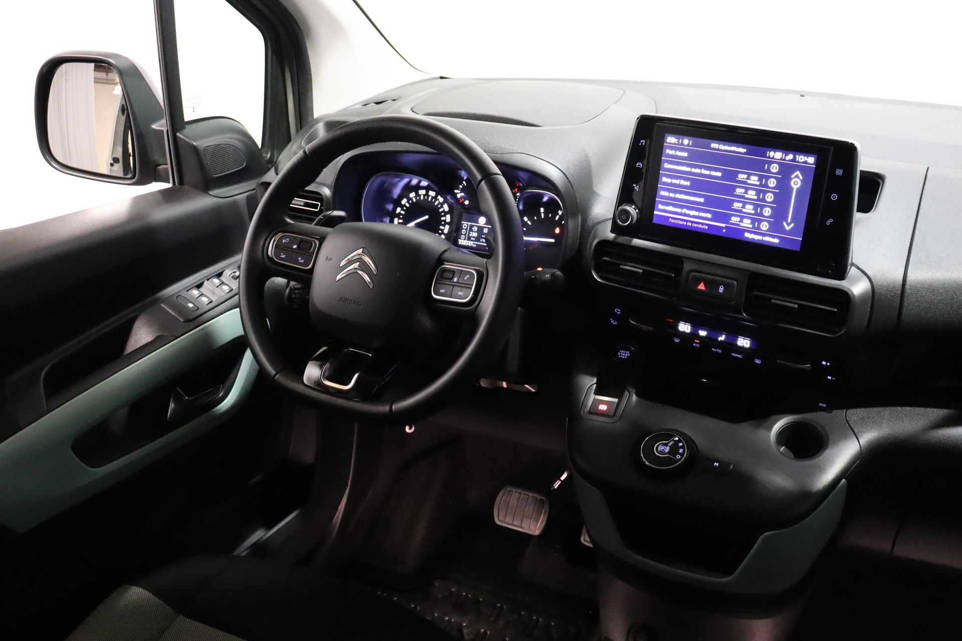 CITROEN Berlingo 1.2 PureTech 130 Feel Pack-image-7