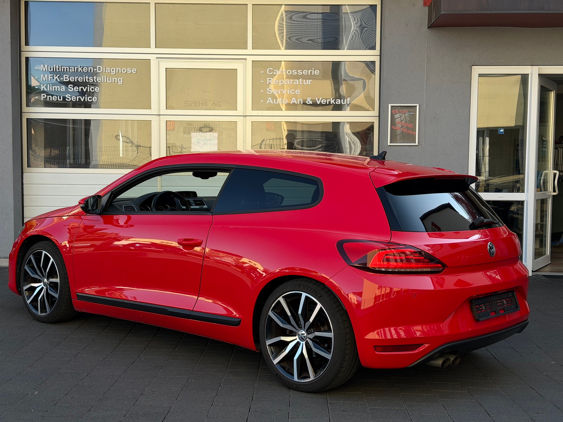 VW Scirocco 1.4 TSI BMT*Ab MFK&Service*8-Fach Aluräder*Rückfahrkamera*Sitzheizung*Garantie*-image-8