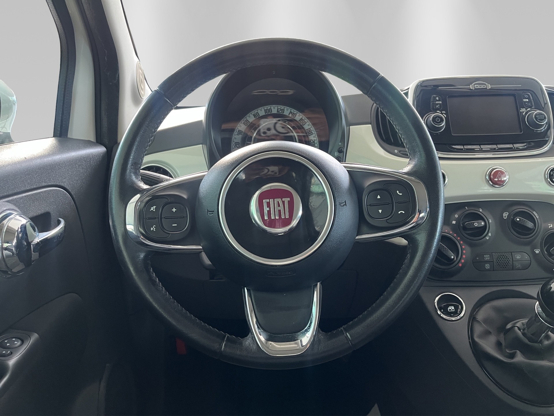 FIAT 500 1.2 Lounge-image-10
