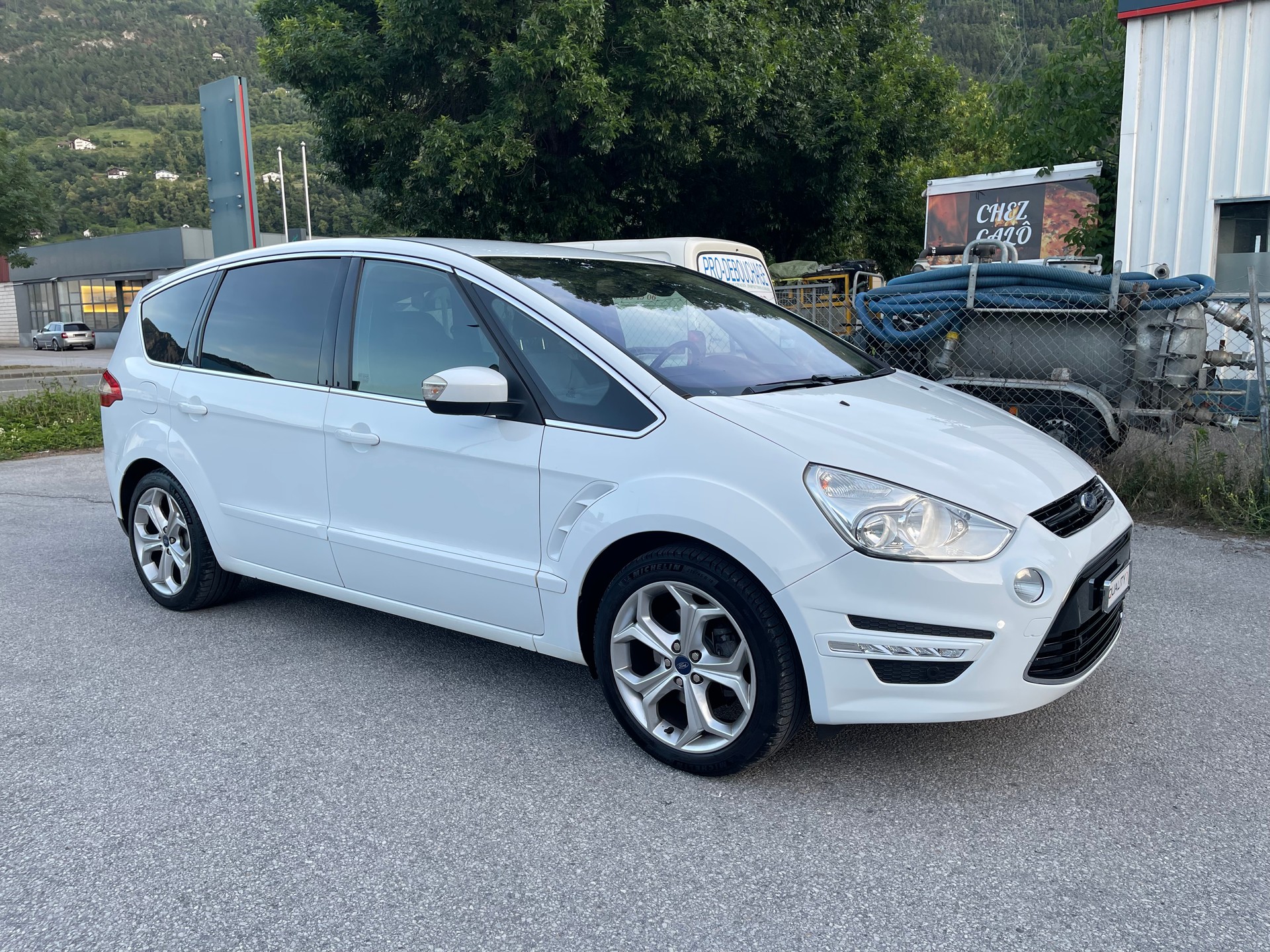FORD S-Max 2.0 TDCi TitaniumS-image-18