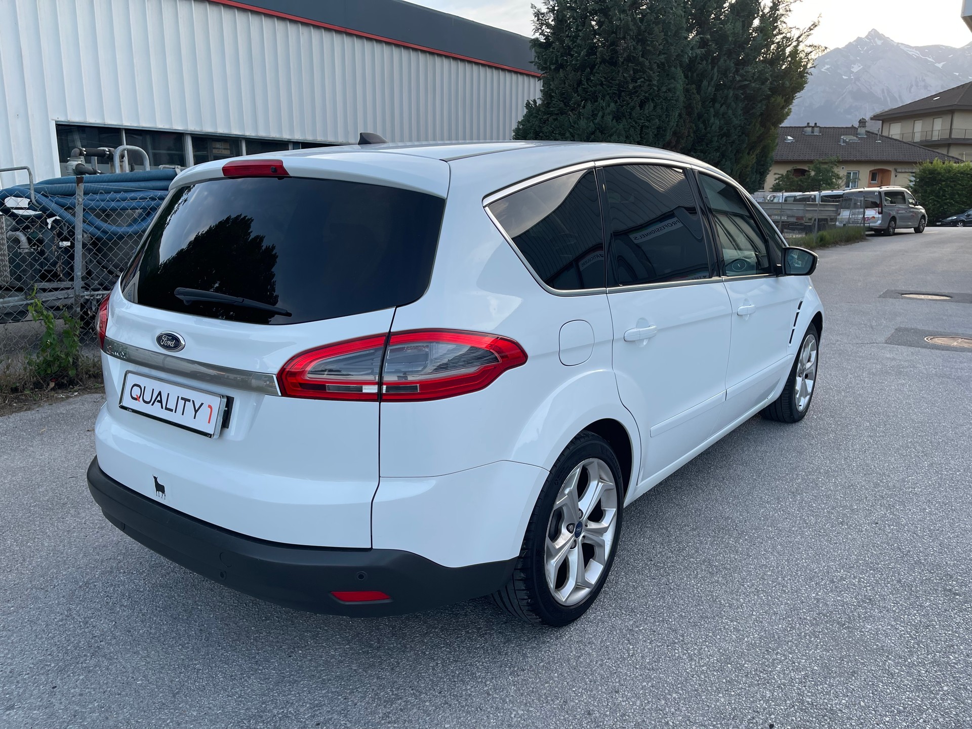 FORD S-Max 2.0 TDCi TitaniumS-image-21