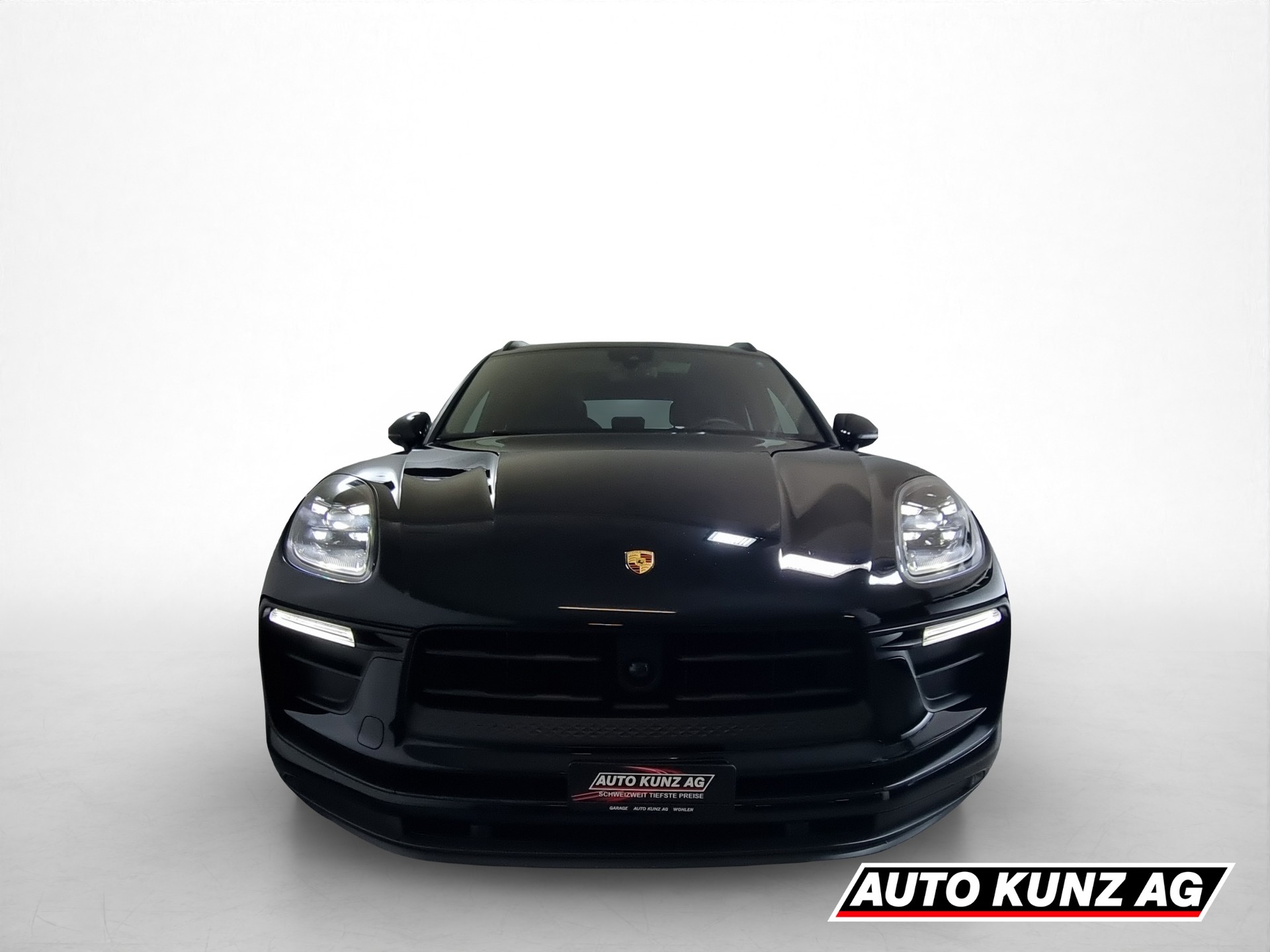 PORSCHE Macan 2.0 T-showroom-element-1