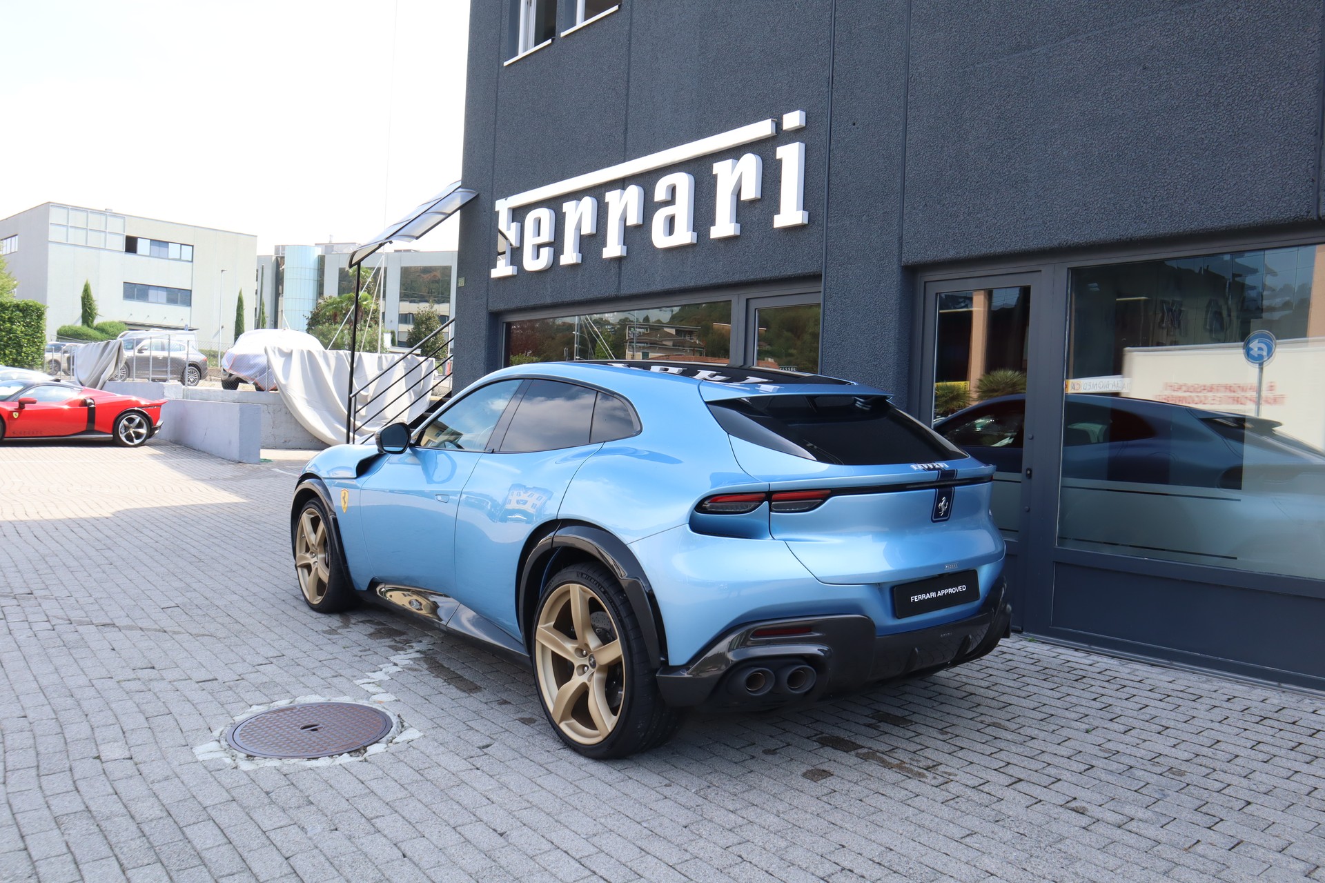 FERRARI Purosangue 6.5 V12-image-2
