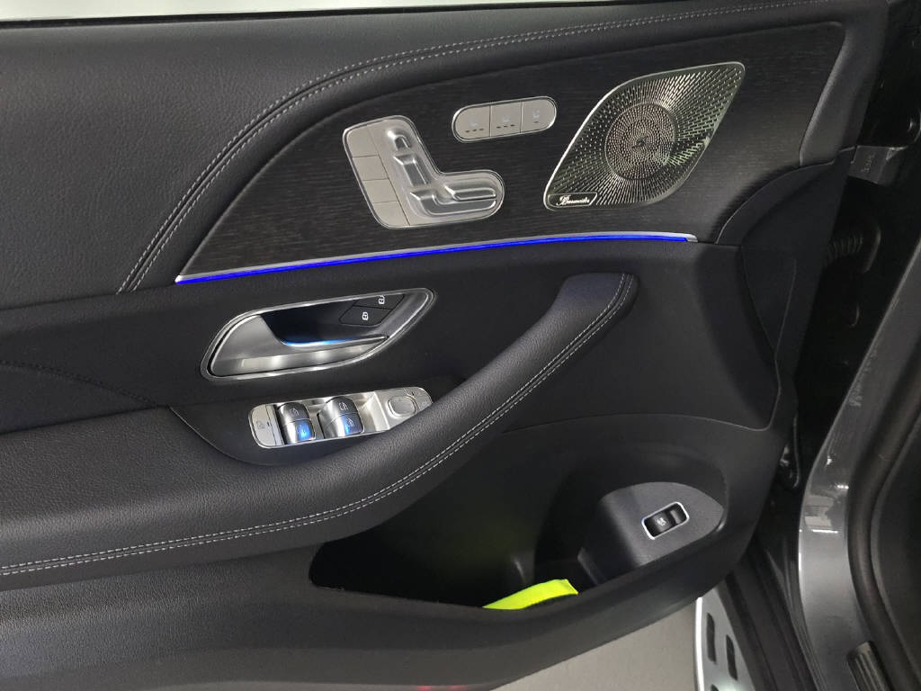 MERCEDES-BENZ GLE 350 de AMG Line 4Matic EQ-image-5