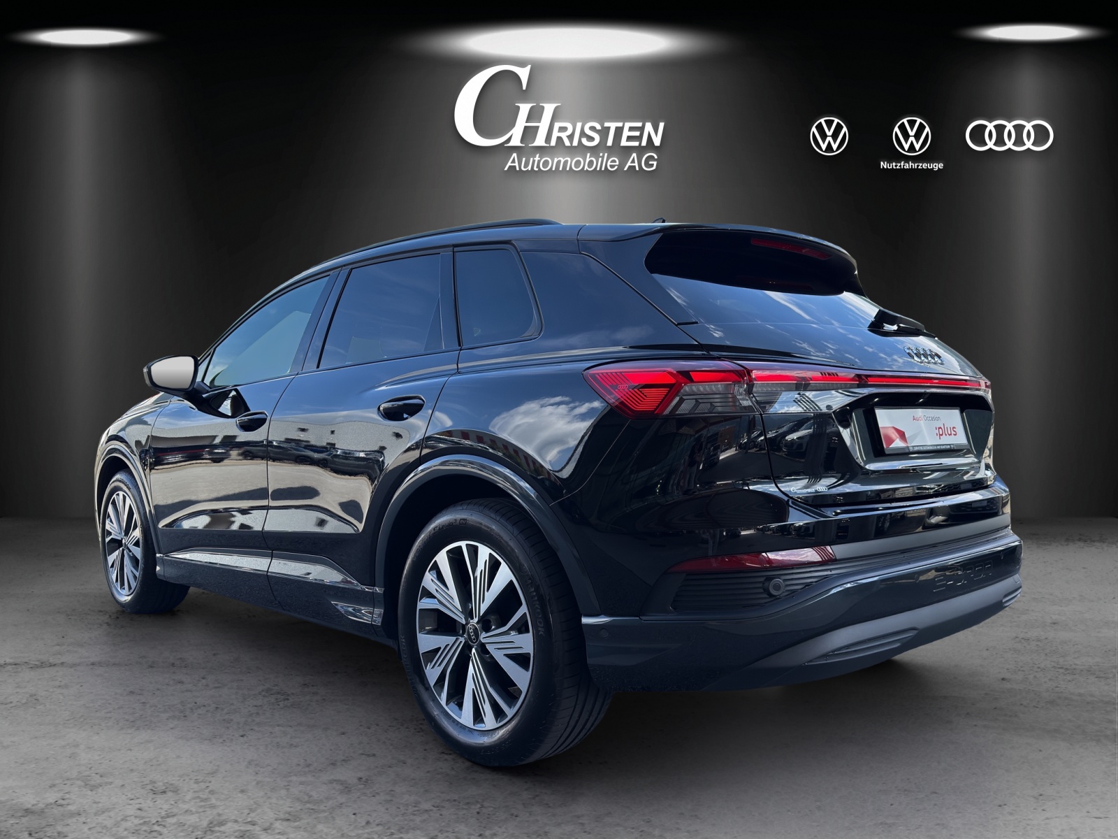 AUDI Q4 e-tron 40-image-3