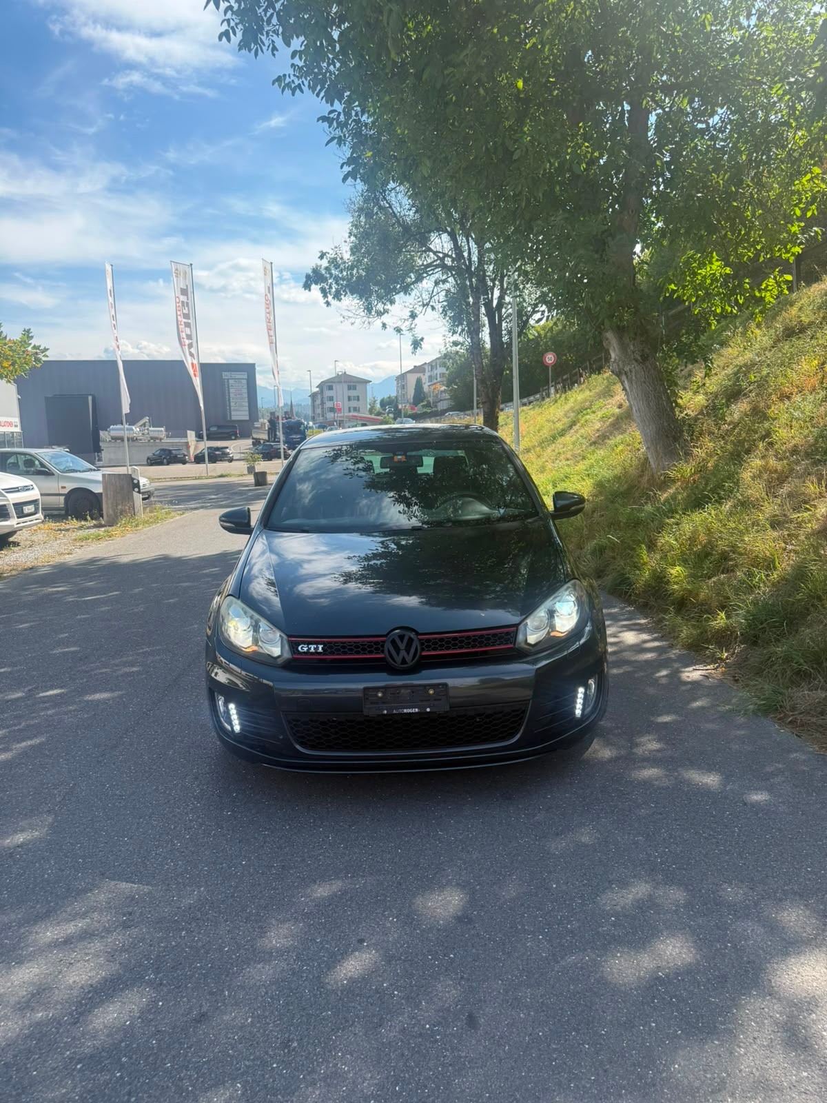 VW 2.0 TSI GTI-image-0