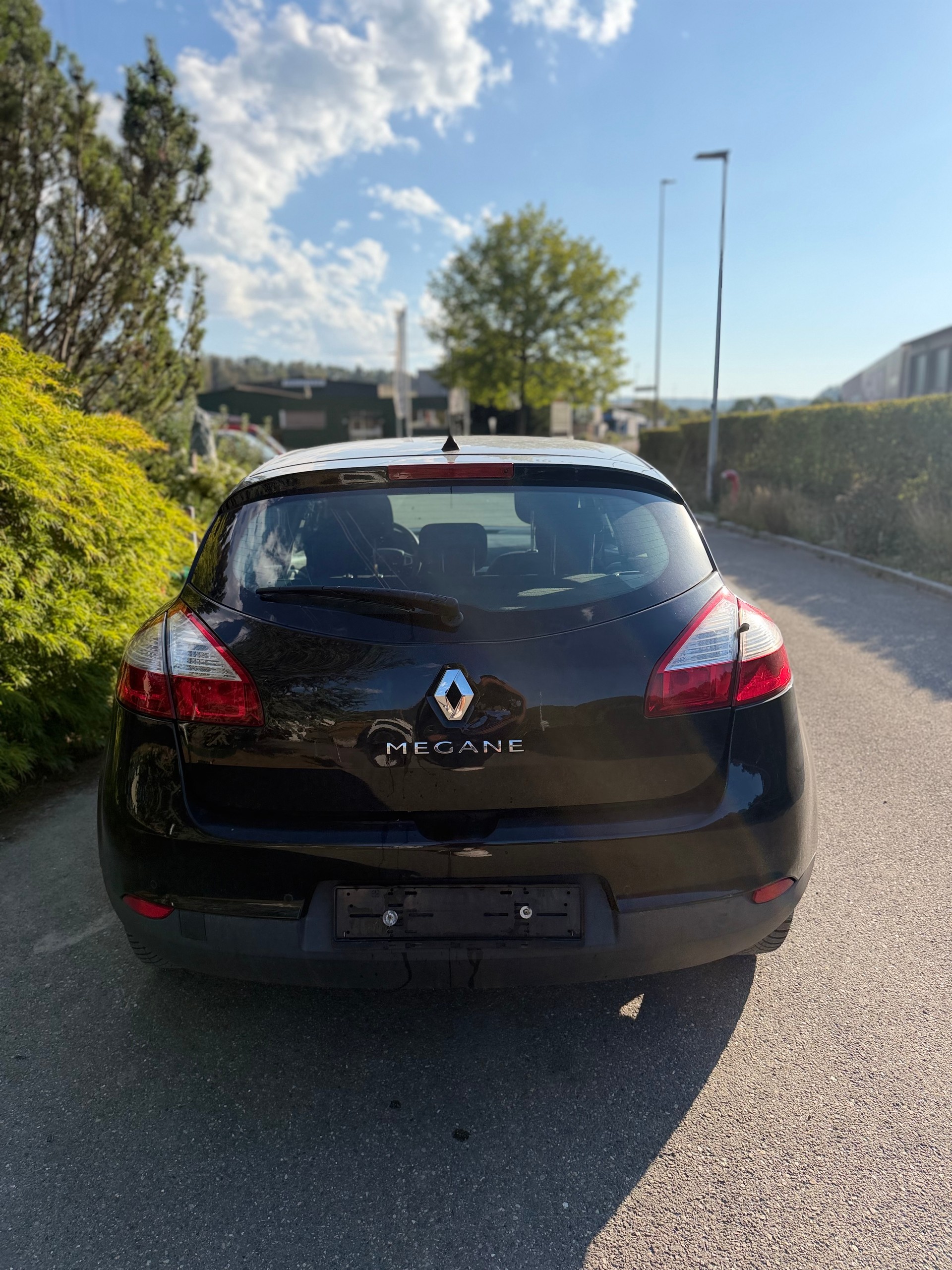RENAULT Mégane 2.0 16V Expression CVT-image-4