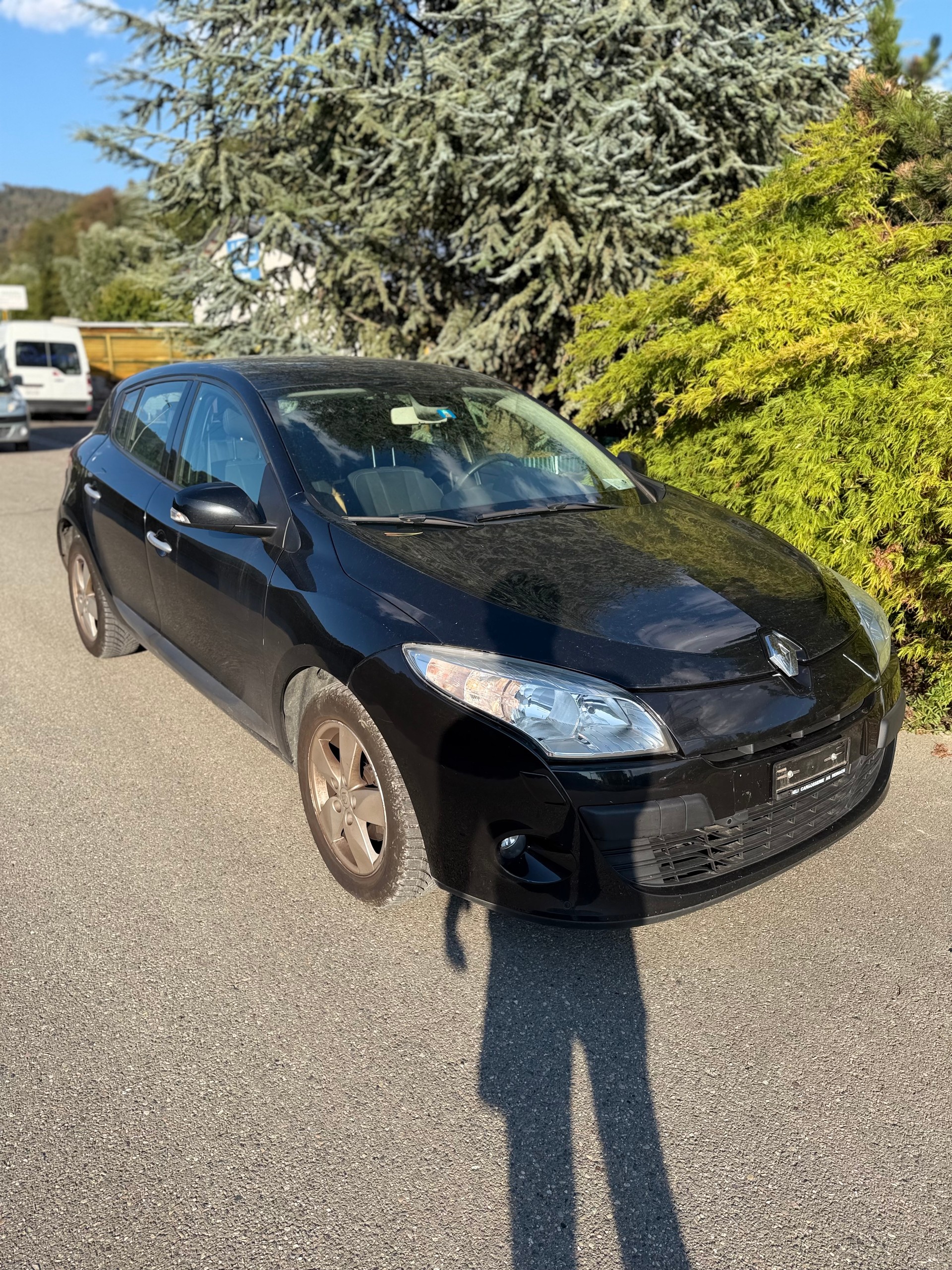 RENAULT Mégane 2.0 16V Expression CVT-image-2