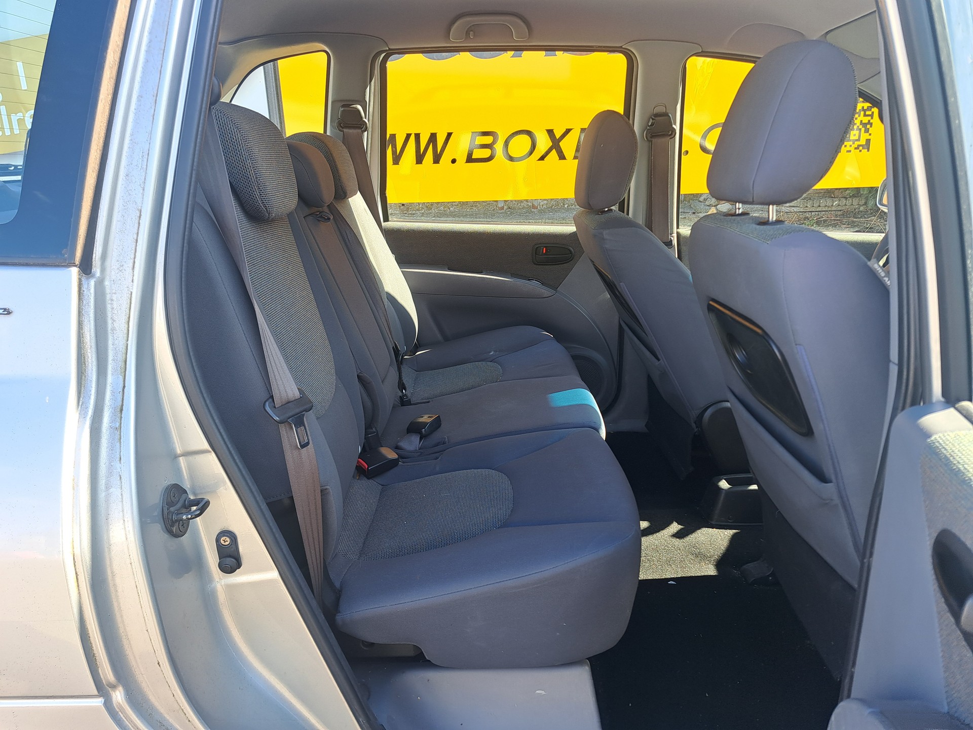 HYUNDAI Matrix 1.8i 16V Classic Automatic-image-4