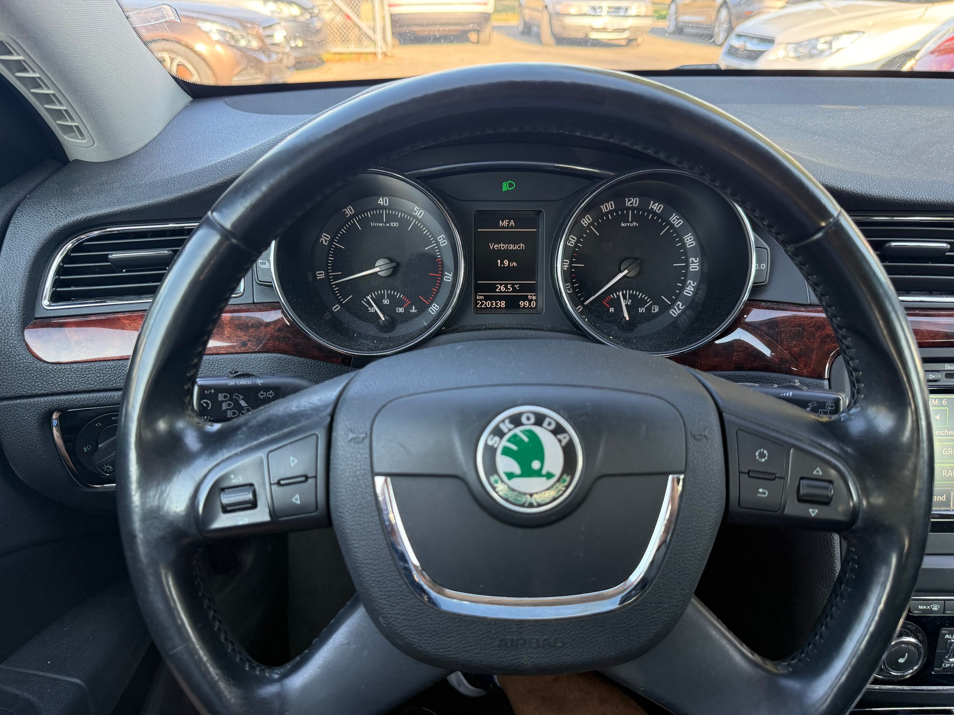 SKODA Superb 3.6 FSI Elegance 4x4 DSG-image-11