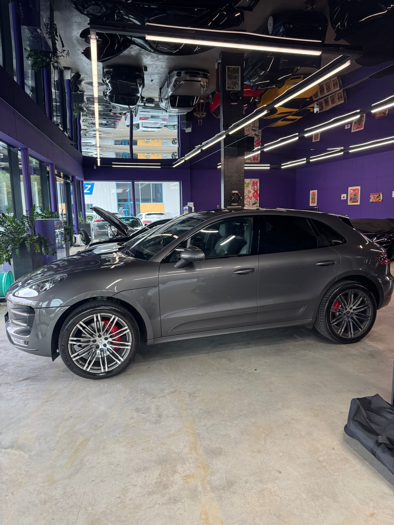 PORSCHE Macan Turbo PDK