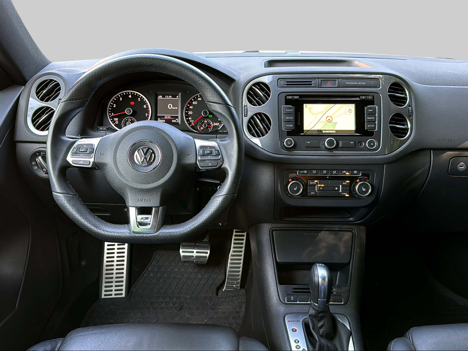 VW Tiguan 2.0 TSI Sport&Style 4Motion DSG-image-8