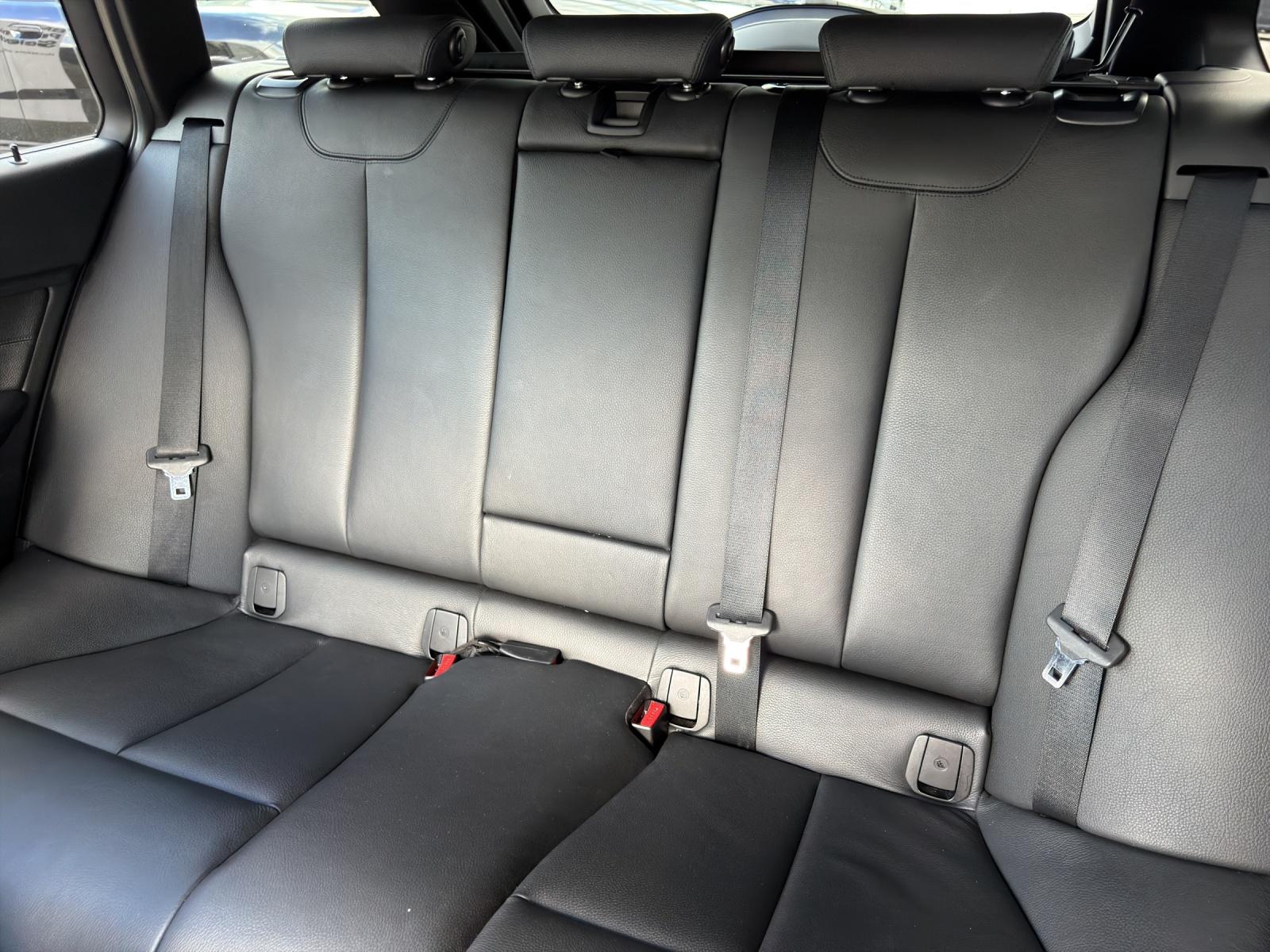 BMW 330d xDrive Touring M Sport Steptronic (CH)-image-18