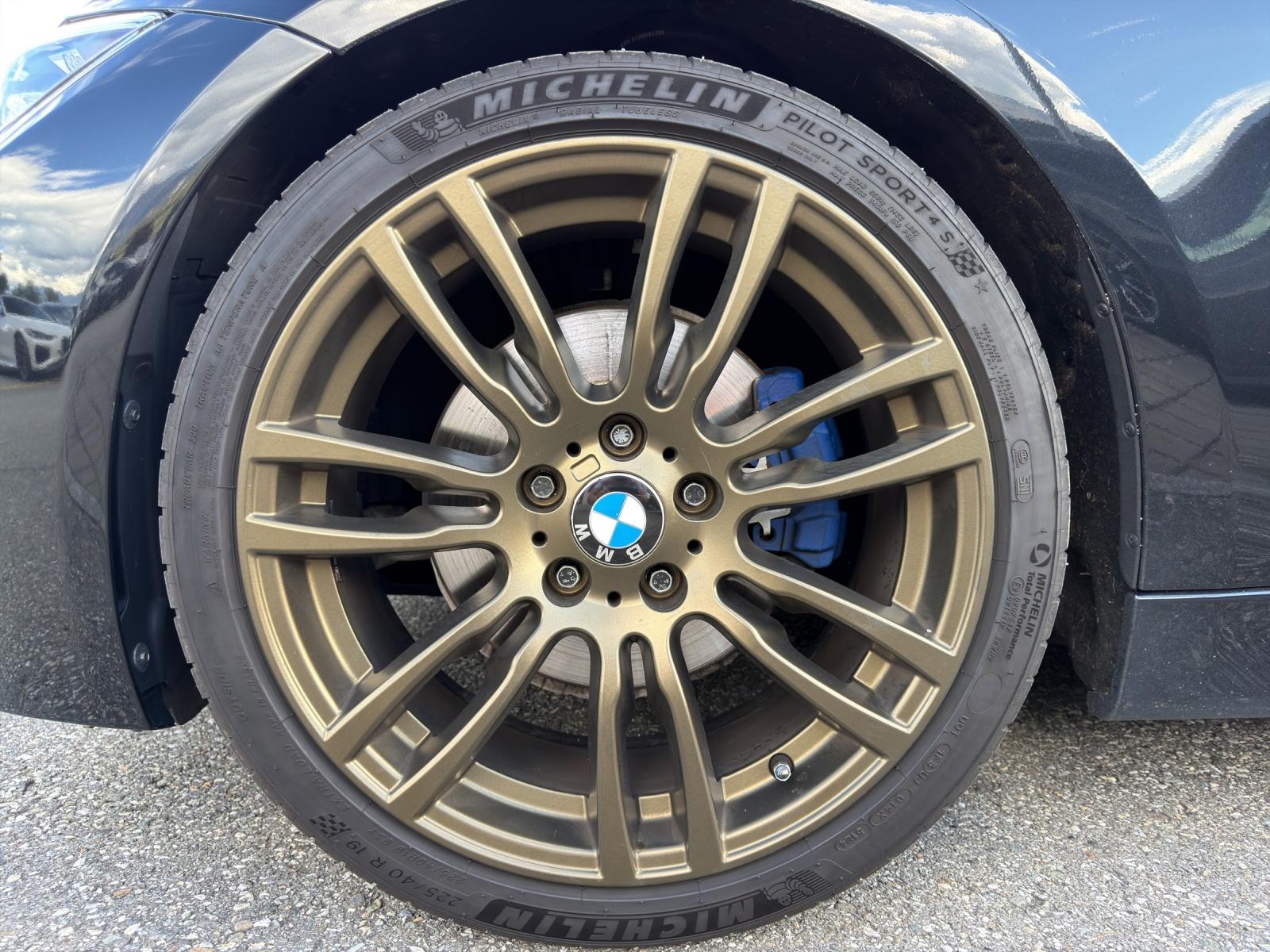 BMW 330d xDrive Touring M Sport Steptronic (CH)-image-7