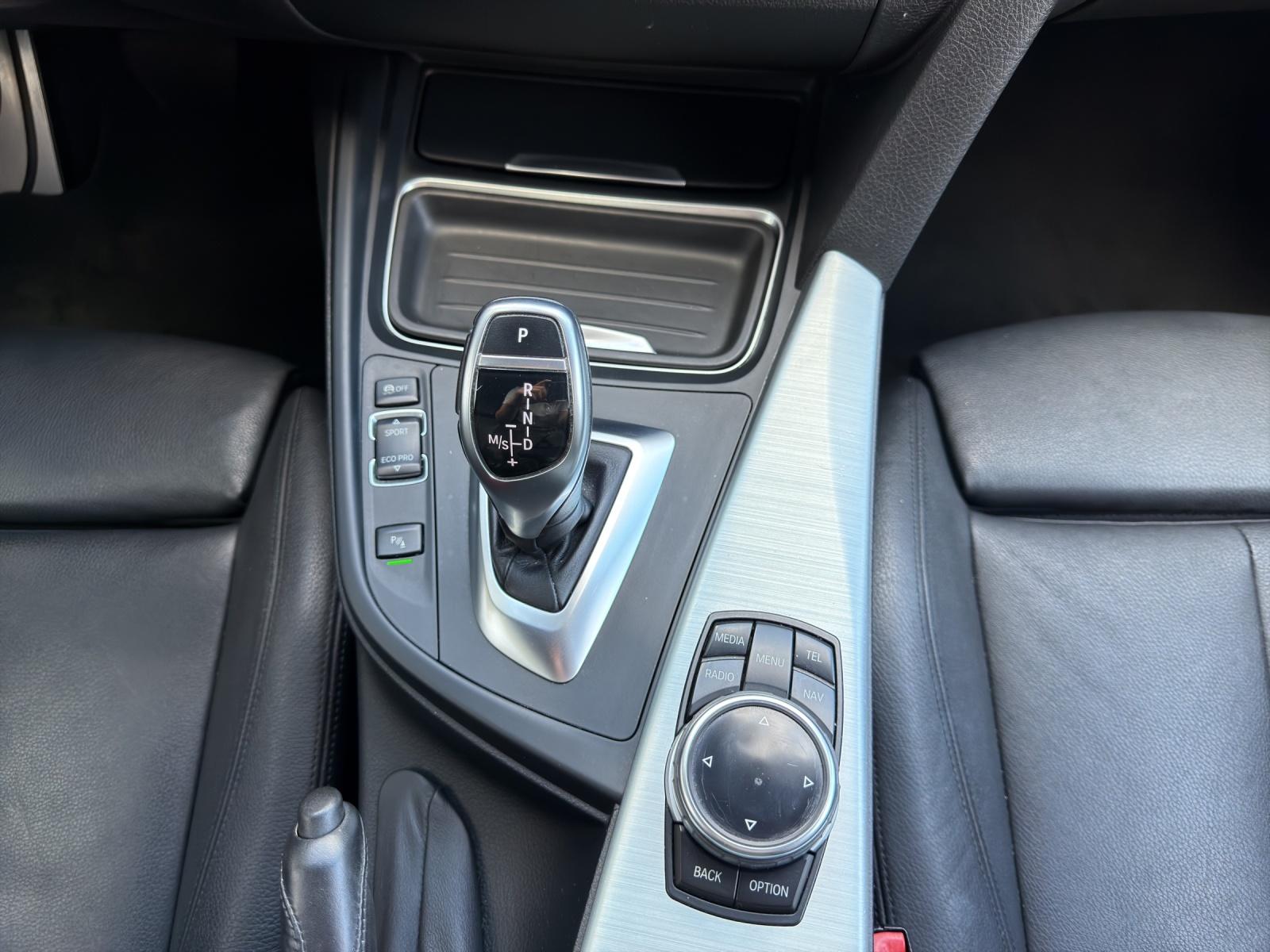 BMW 330d xDrive Touring M Sport Steptronic (CH)-image-13
