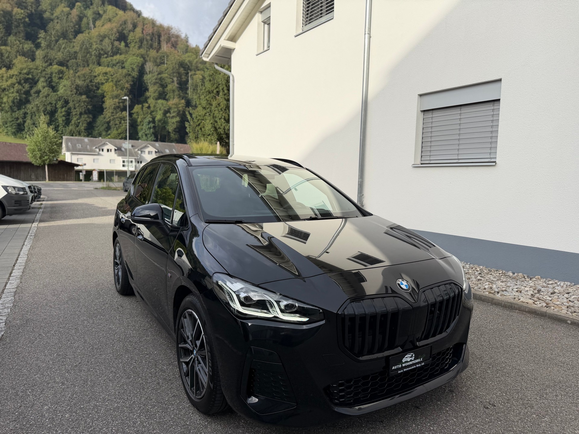 BMW 218d Active Tourer M Sport DKG-image-1
