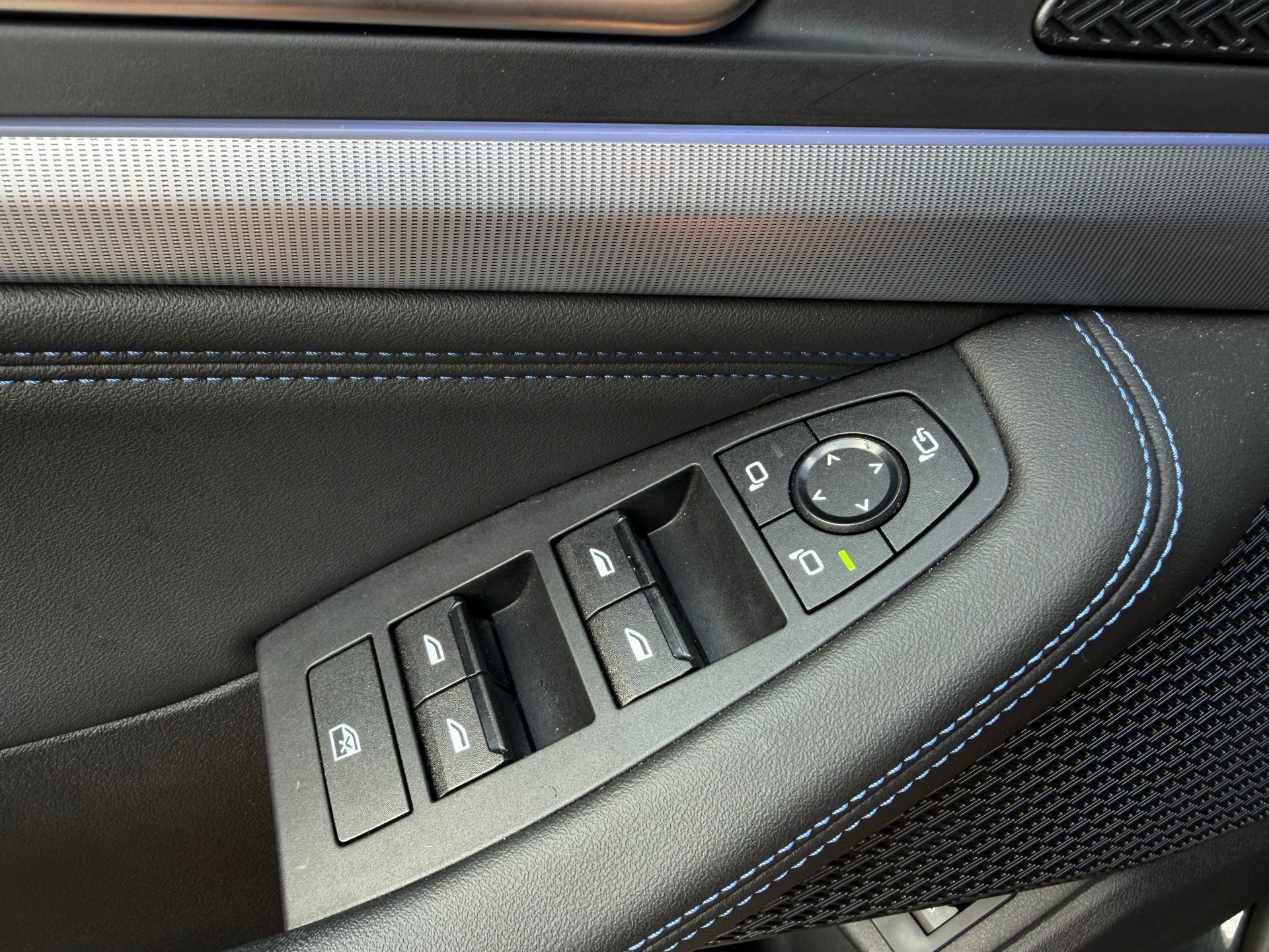 BMW 218d Active Tourer M Sport DKG-image-27