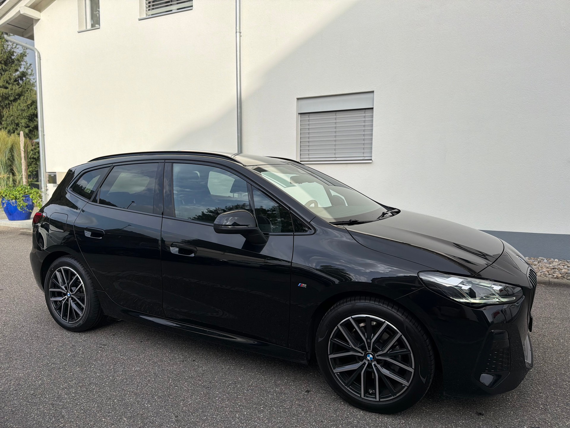 BMW 218d Active Tourer M Sport DKG-image-3