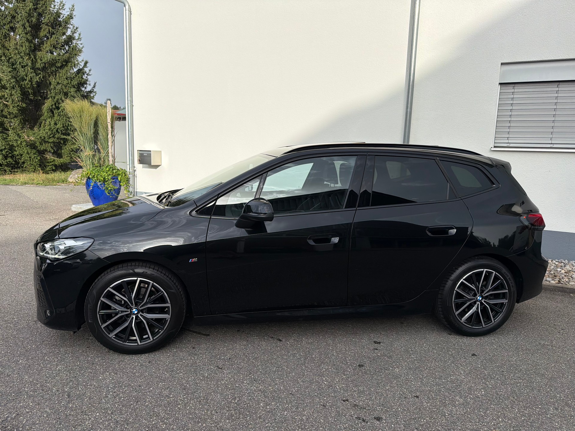 BMW 218d Active Tourer M Sport DKG-image-11