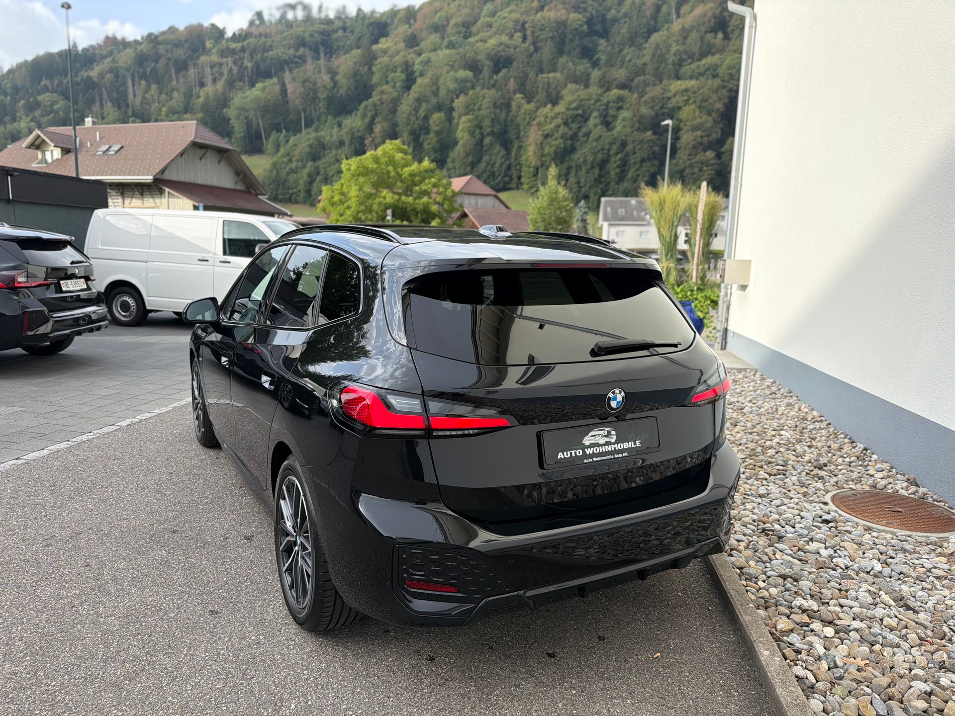 BMW 218d Active Tourer M Sport DKG-image-14