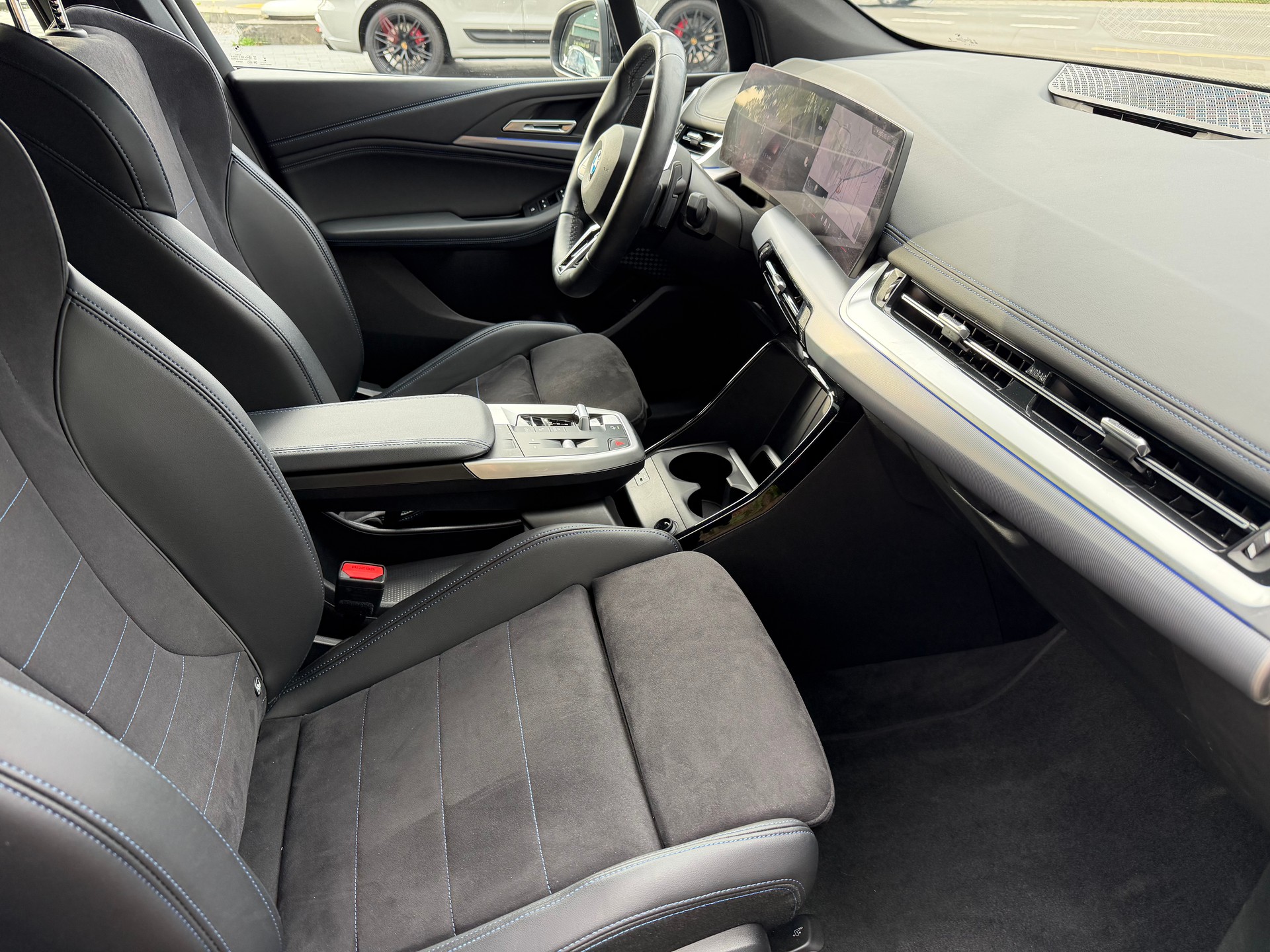 BMW 218d Active Tourer M Sport DKG-image-15