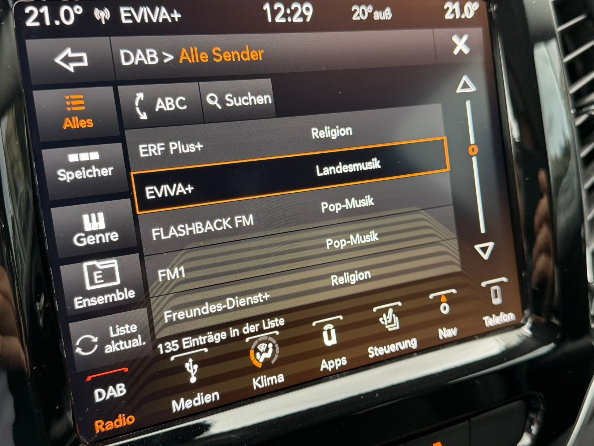 JEEP Cherokee 2.2MJ Overland AWD Drive II 9ATX-image-11
