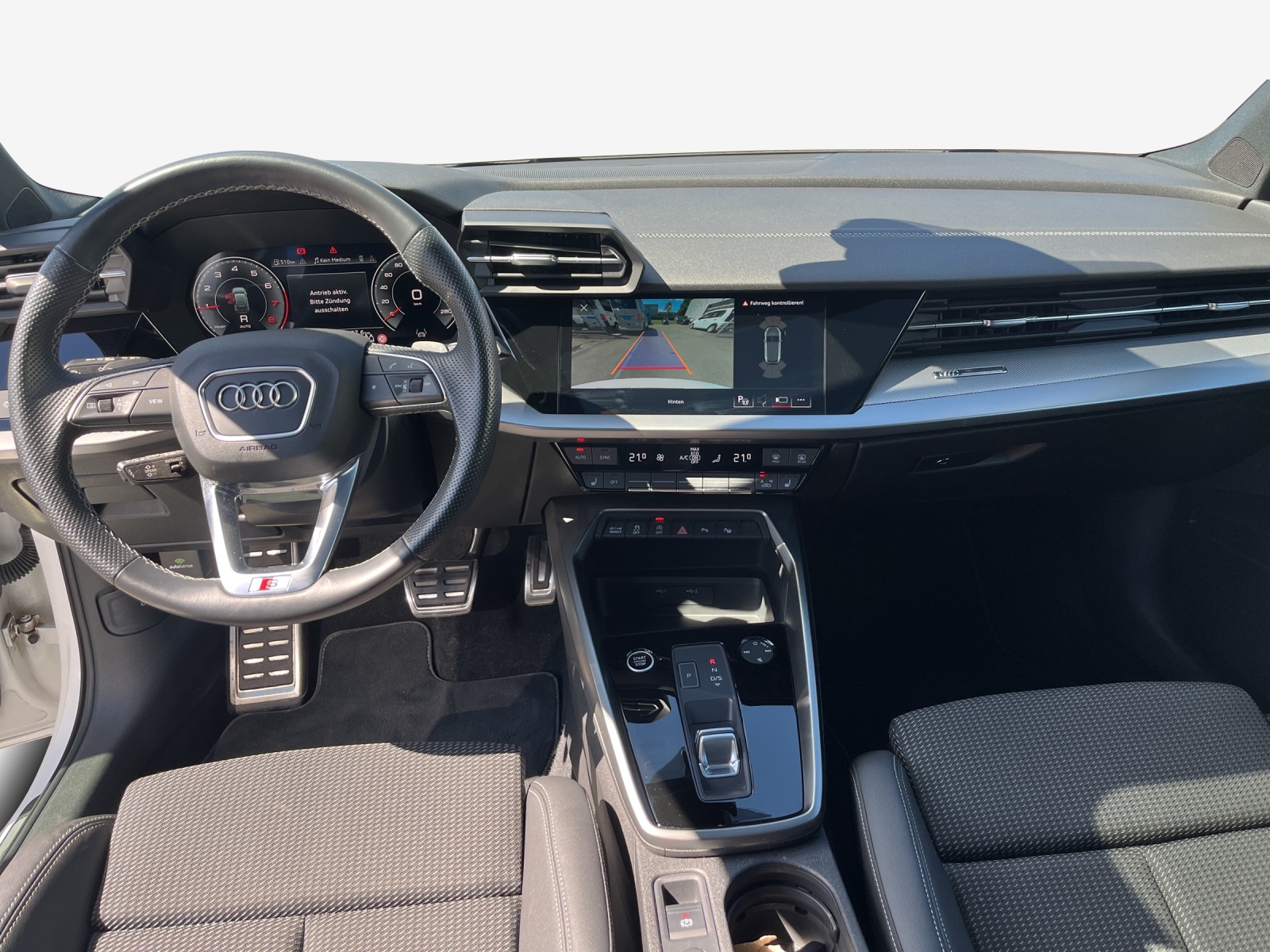 AUDI A3 Sportback 35 TFSI S line Attraction S-tronic-image-8