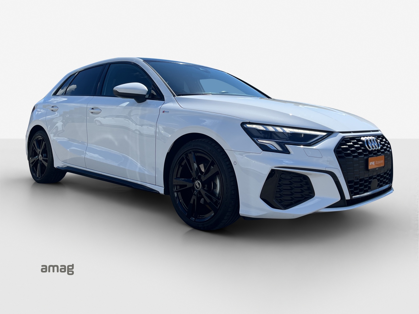 AUDI A3 Sportback 35 TFSI S line Attraction S-tronic-image-5