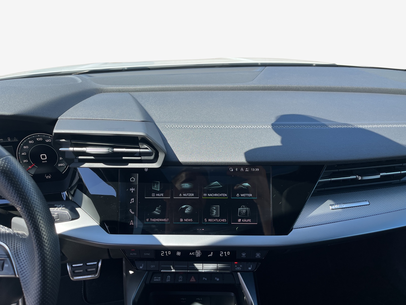 AUDI A3 Sportback 35 TFSI S line Attraction S-tronic-image-10
