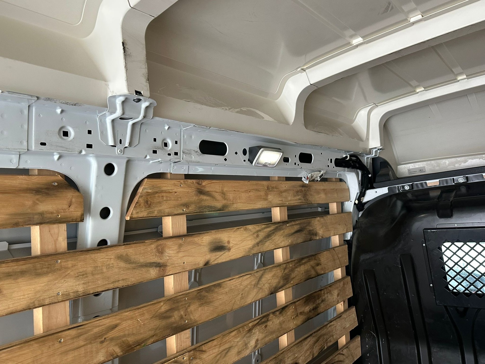 NISSAN INTERSTAR-image-4