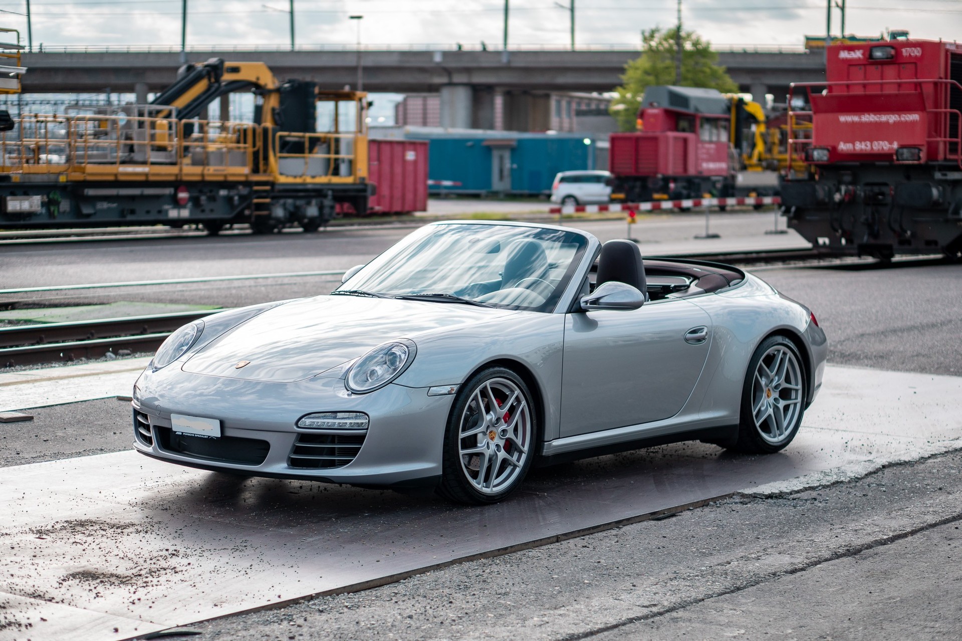 PORSCHE Carrera 4S-image-6