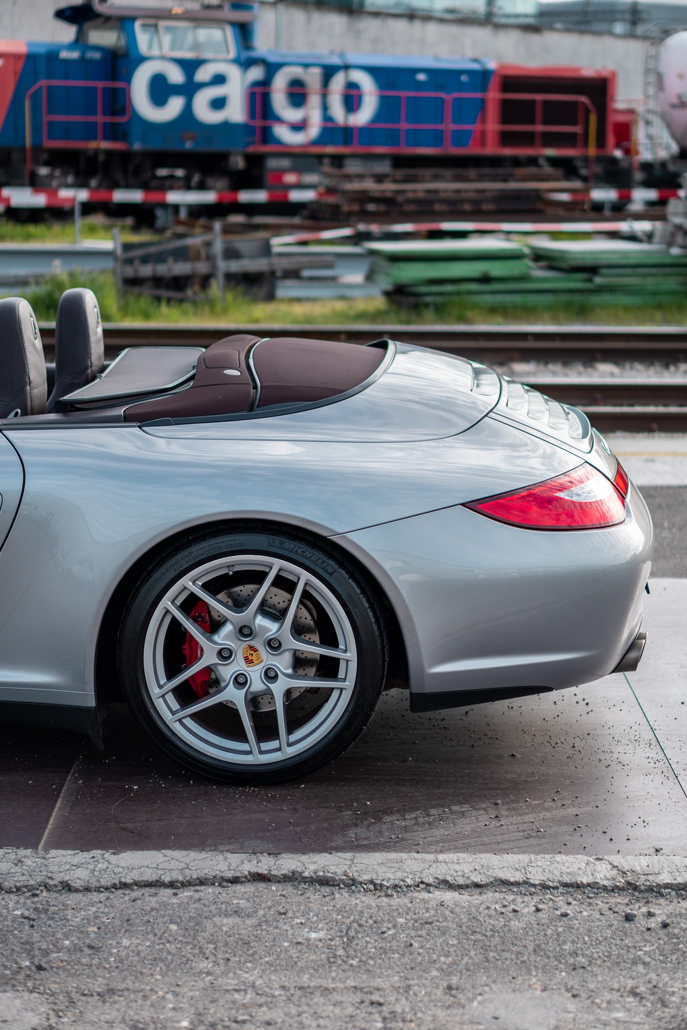 PORSCHE Carrera 4S-image-7