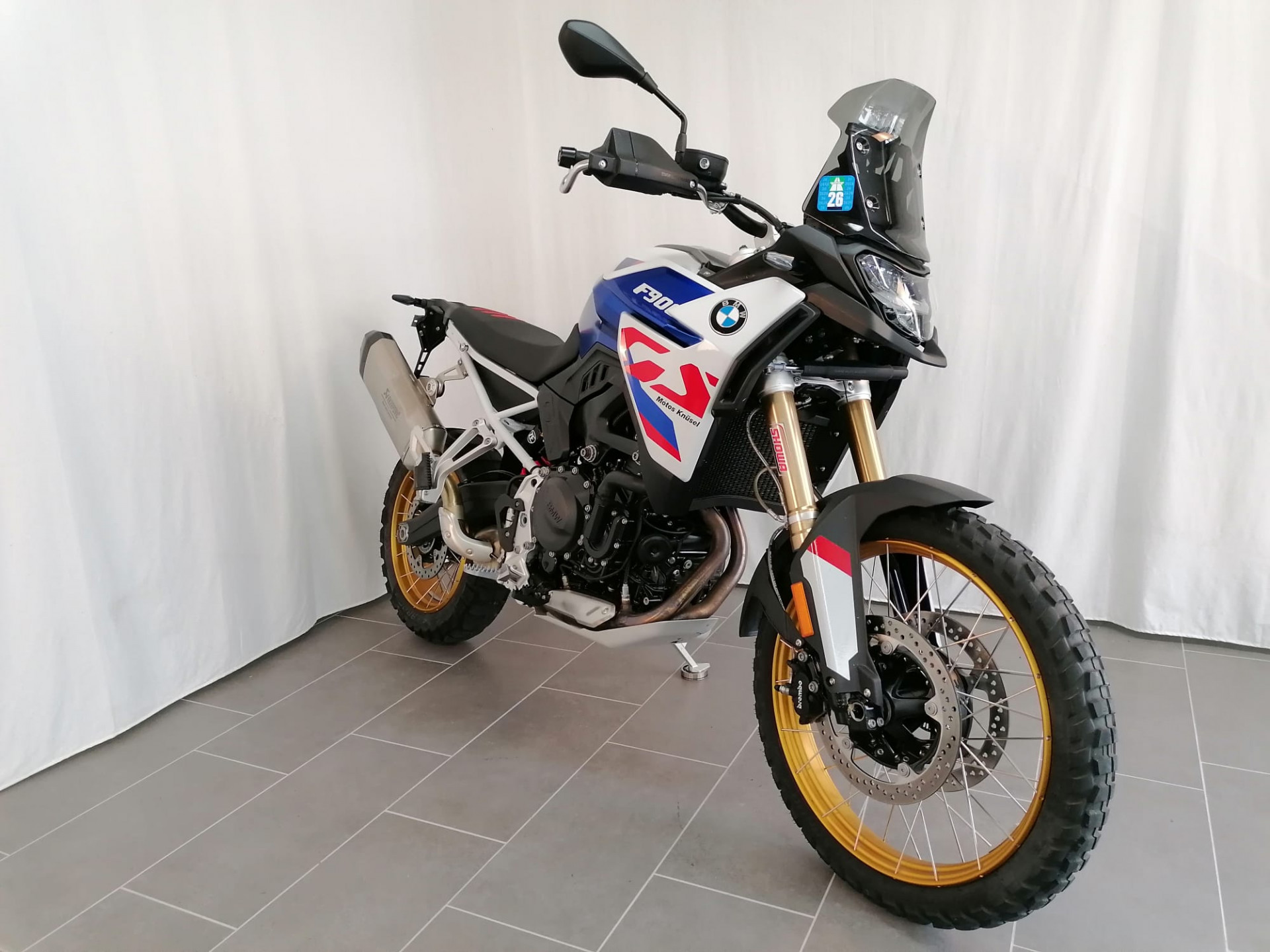 BMW F 900 GS Trophy-showroom-element-1