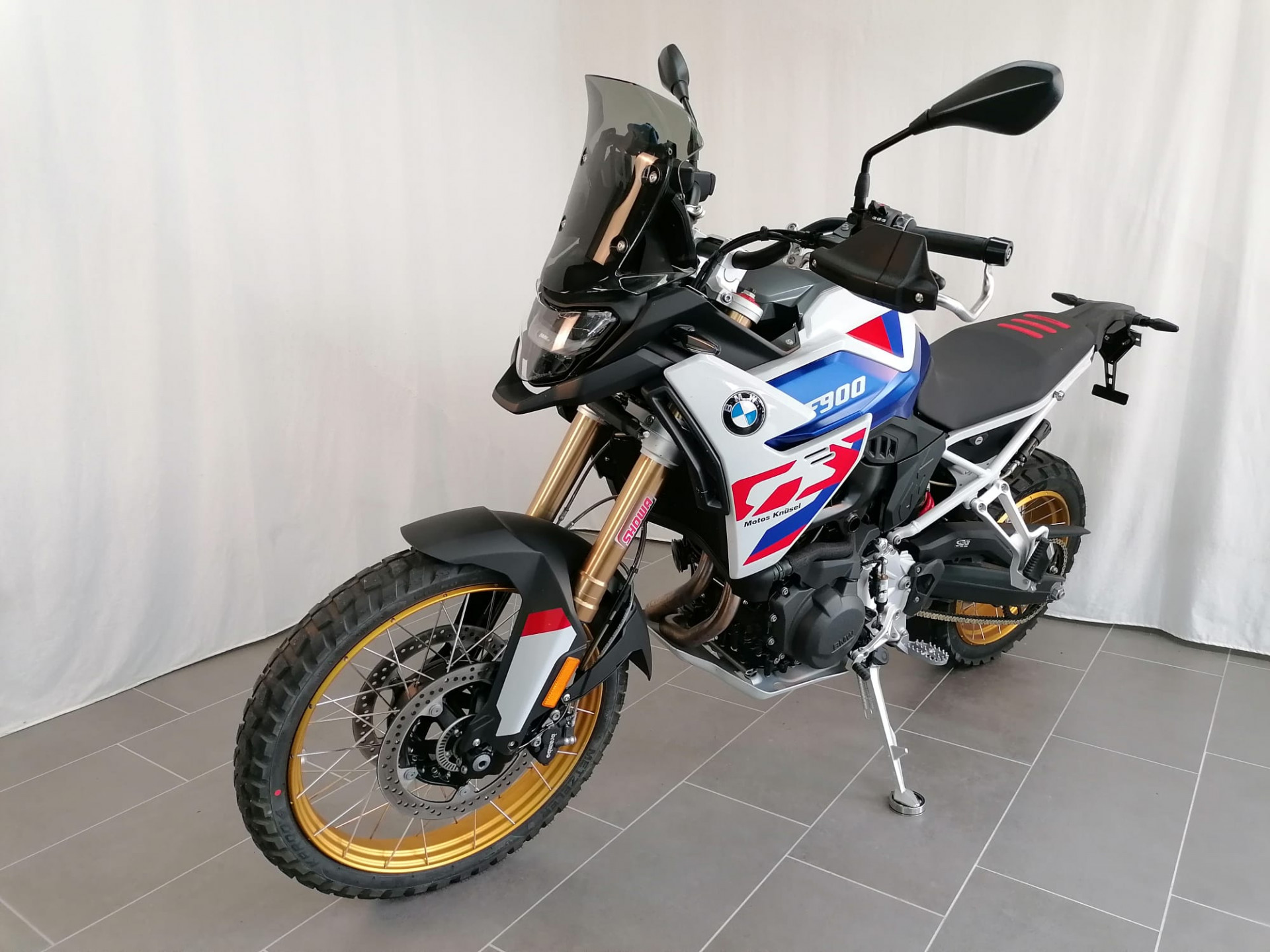 BMW F 900 GS Trophy-showroom-element-2