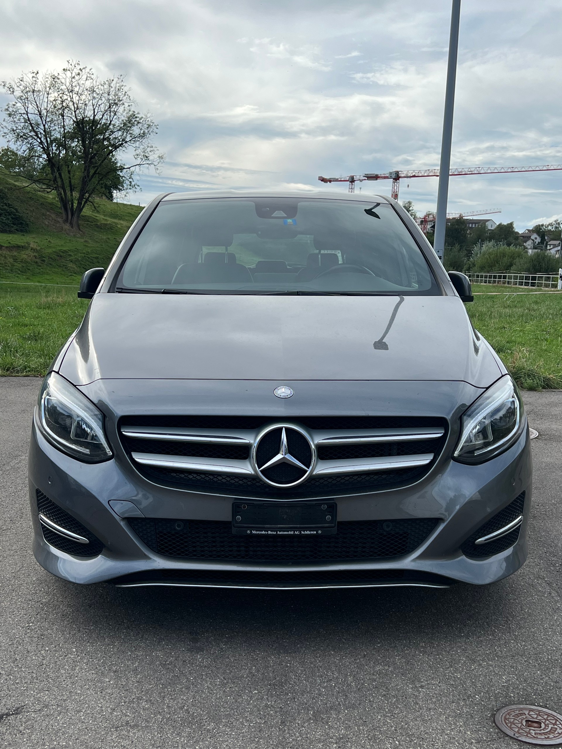 MERCEDES-BENZ B 200 AMG Line 7G-DCT-image-1