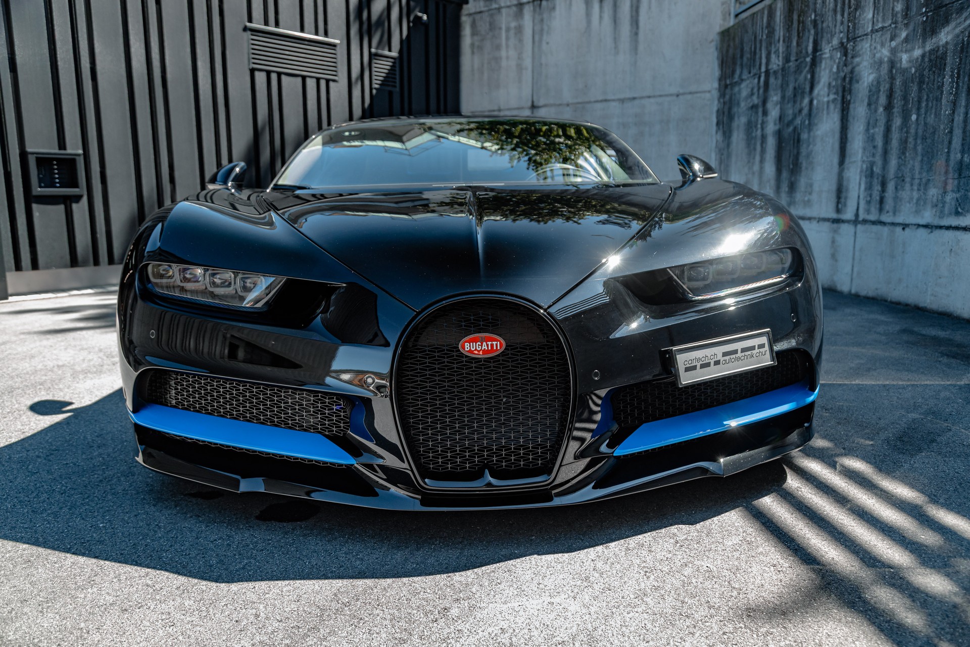 BUGATTI CHIRON-image-8