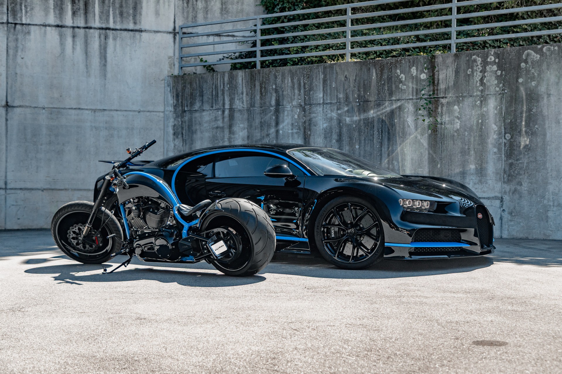 BUGATTI CHIRON-image-1
