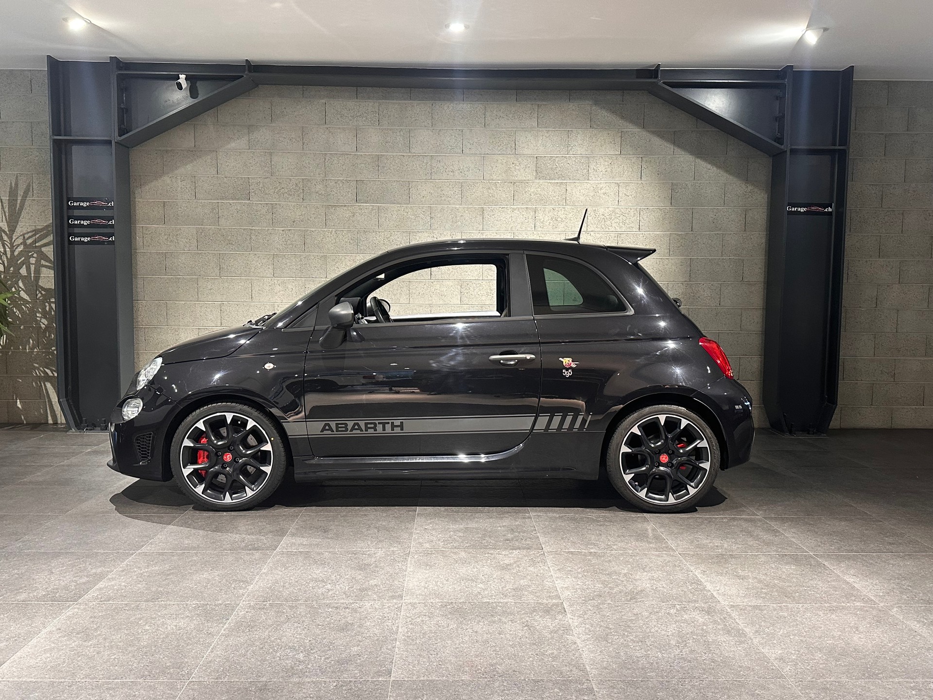 FIAT 595 1.4 16V T Abarth Competizione-image-0