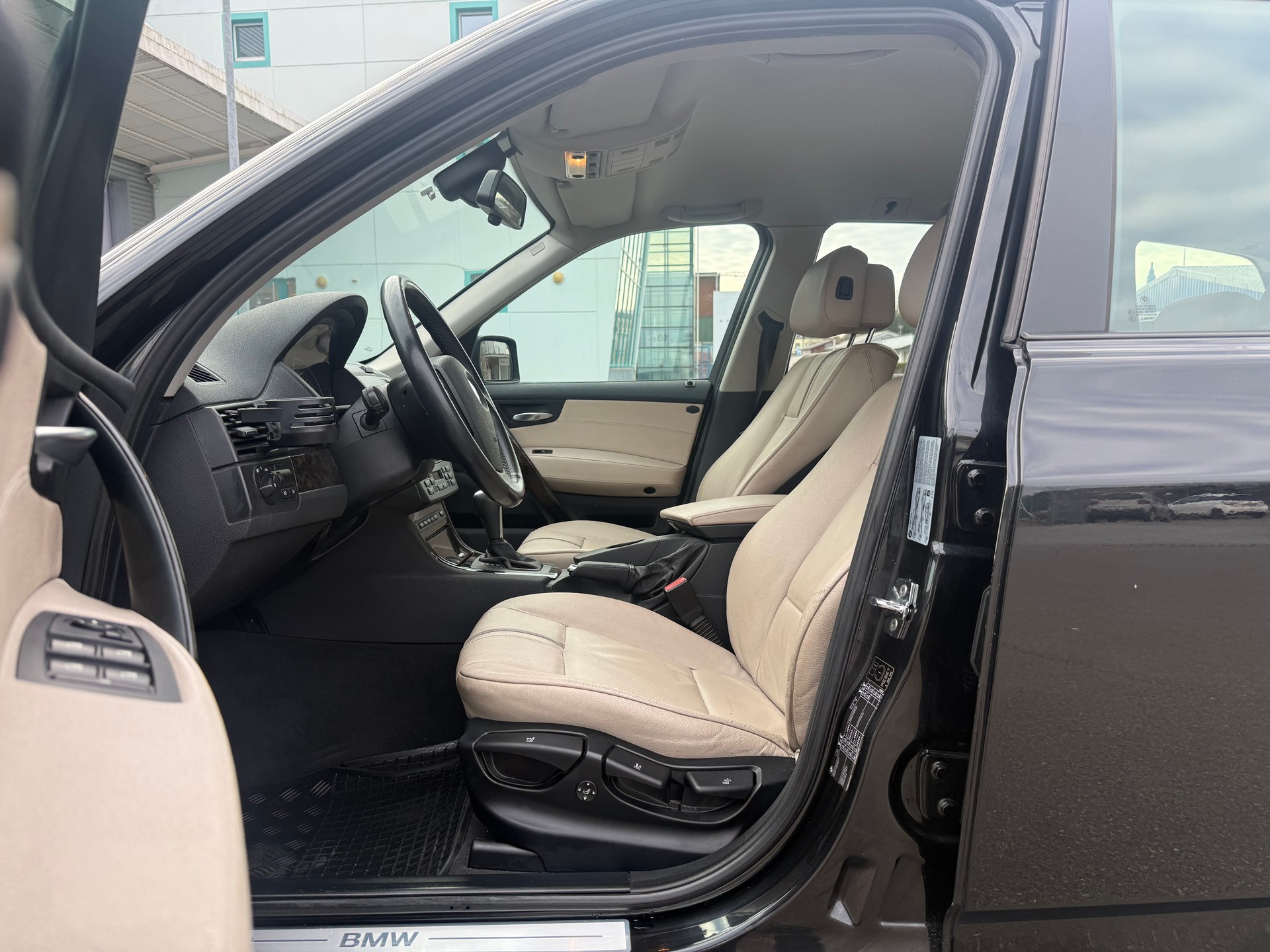 BMW X3 xDrive 30d (3.0d)-image-8