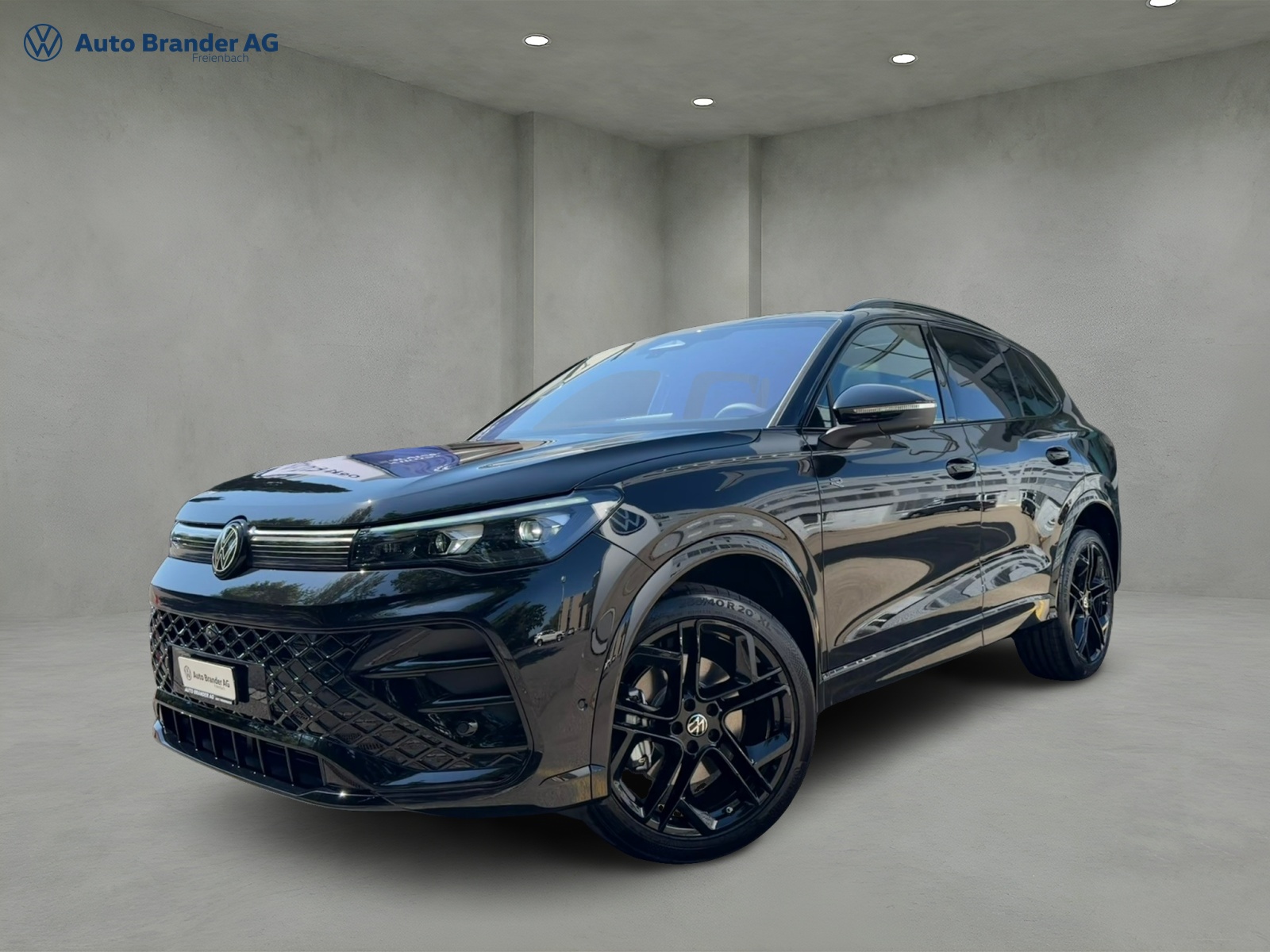 VW Tiguan 2.0 TSI DSG R-Line Plus 4Motion-image-0
