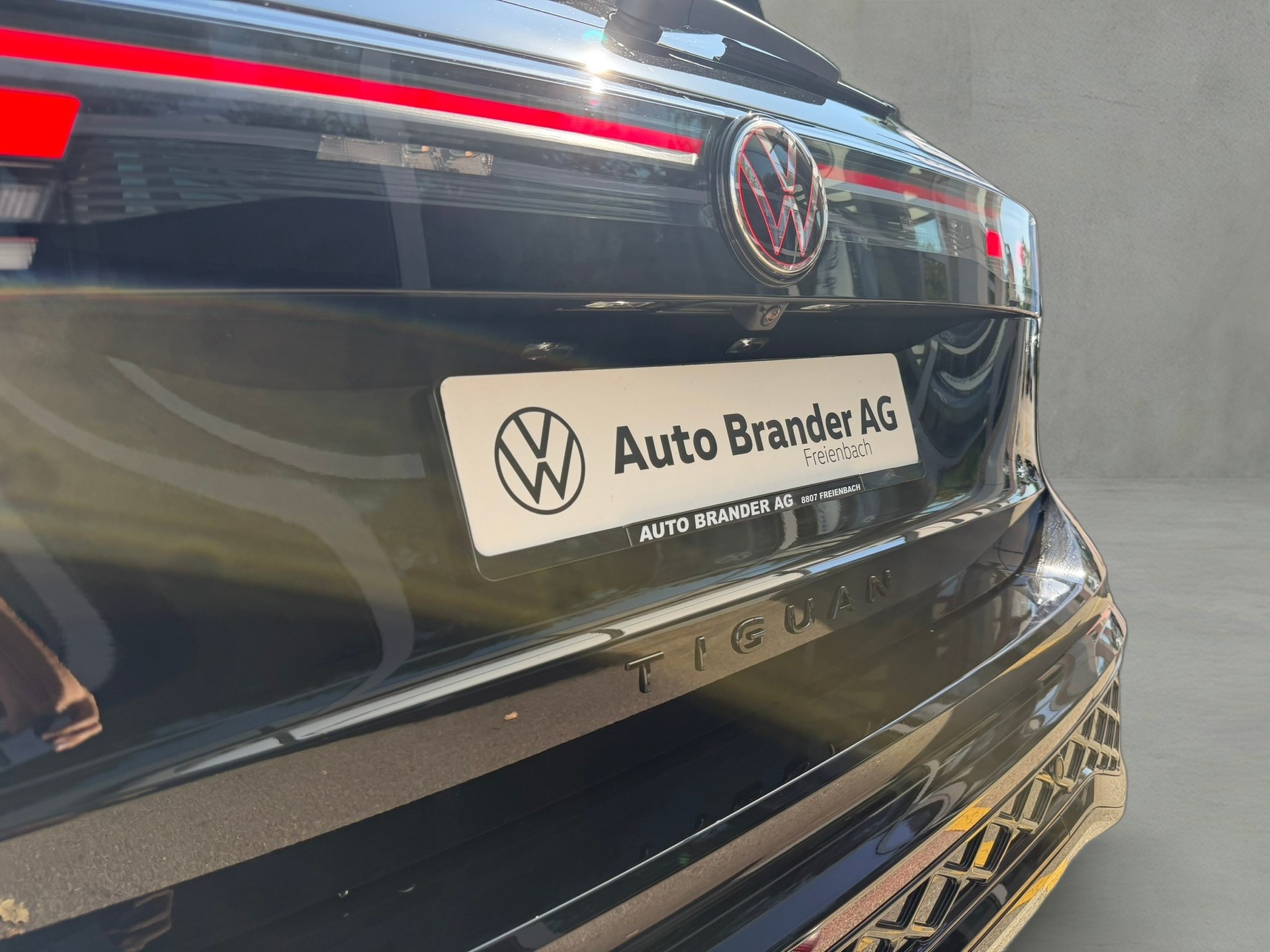 VW Tiguan 2.0 TSI DSG R-Line Plus 4Motion-image-28
