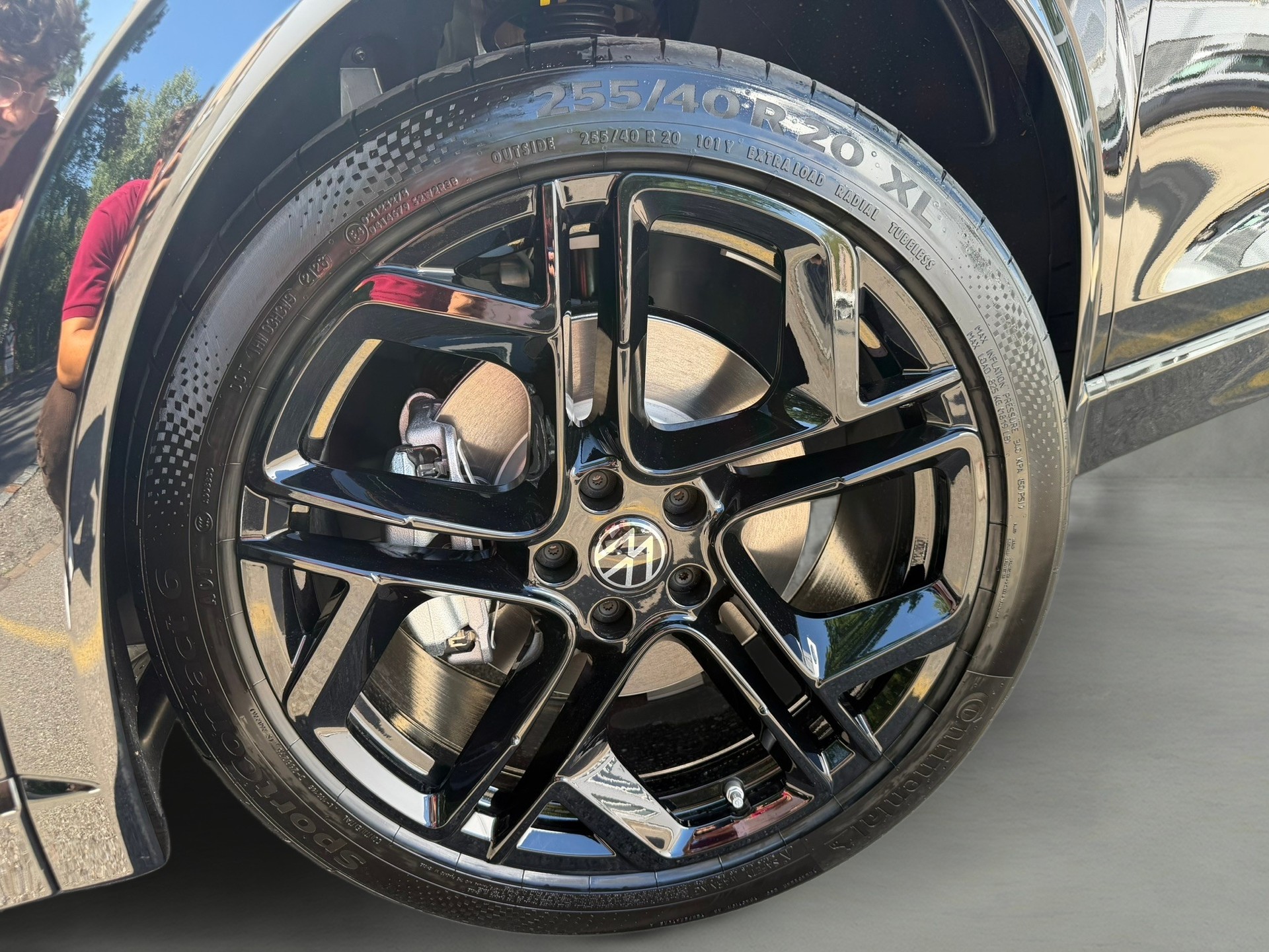 VW Tiguan 2.0 TSI DSG R-Line Plus 4Motion-image-7