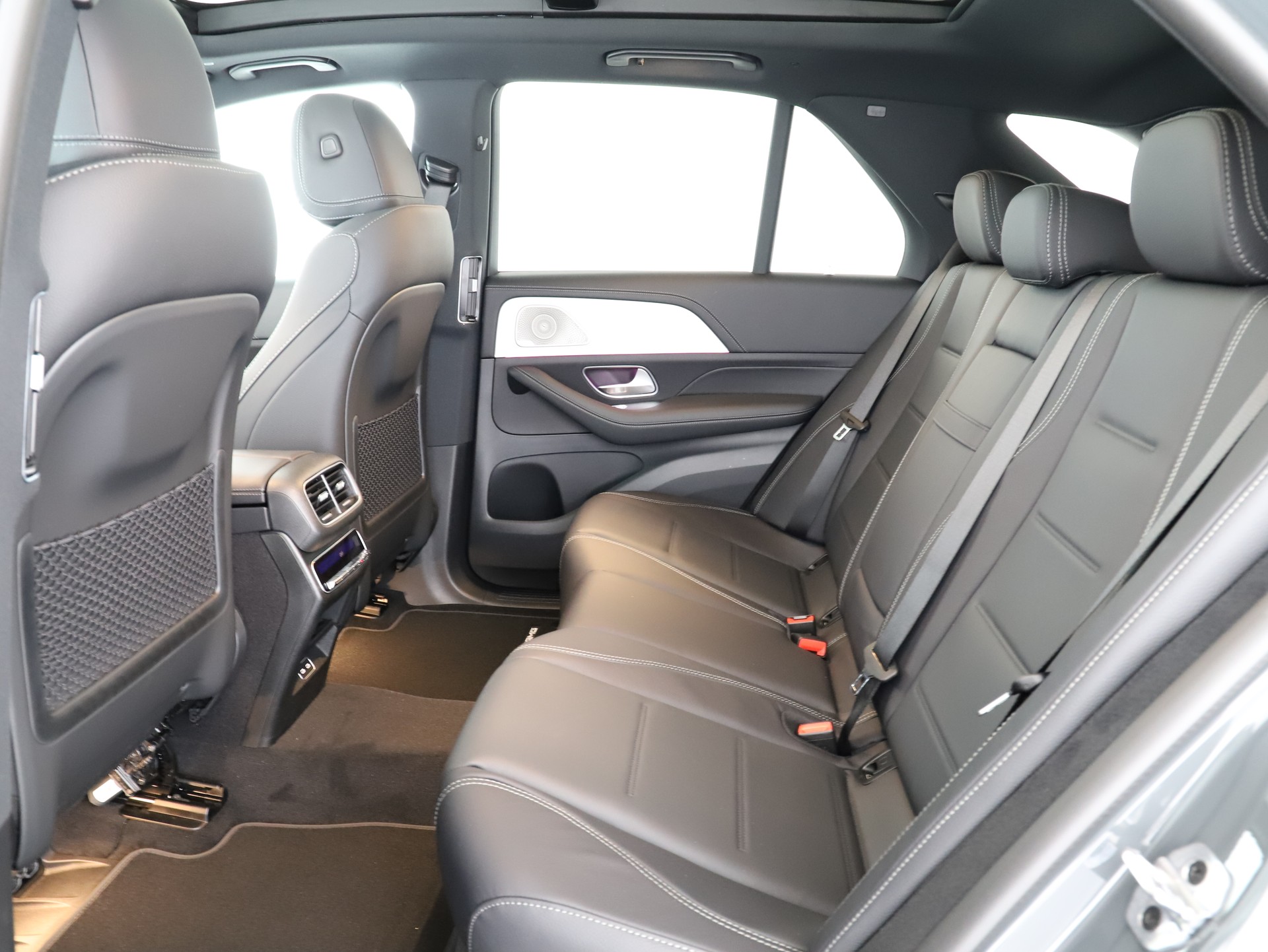 MERCEDES-BENZ GLE 300 d 4Matic-image-8