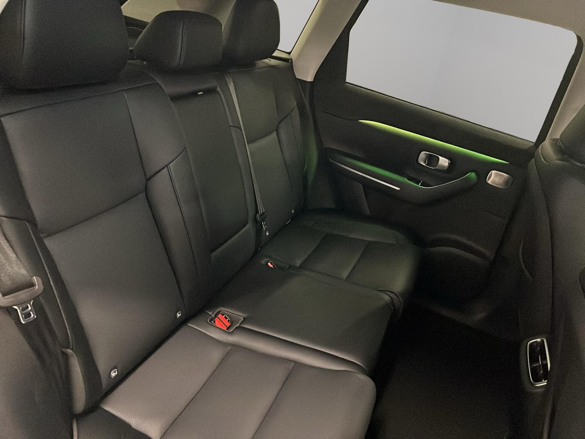 LEAPMOTOR C10 Design AWD-image-8