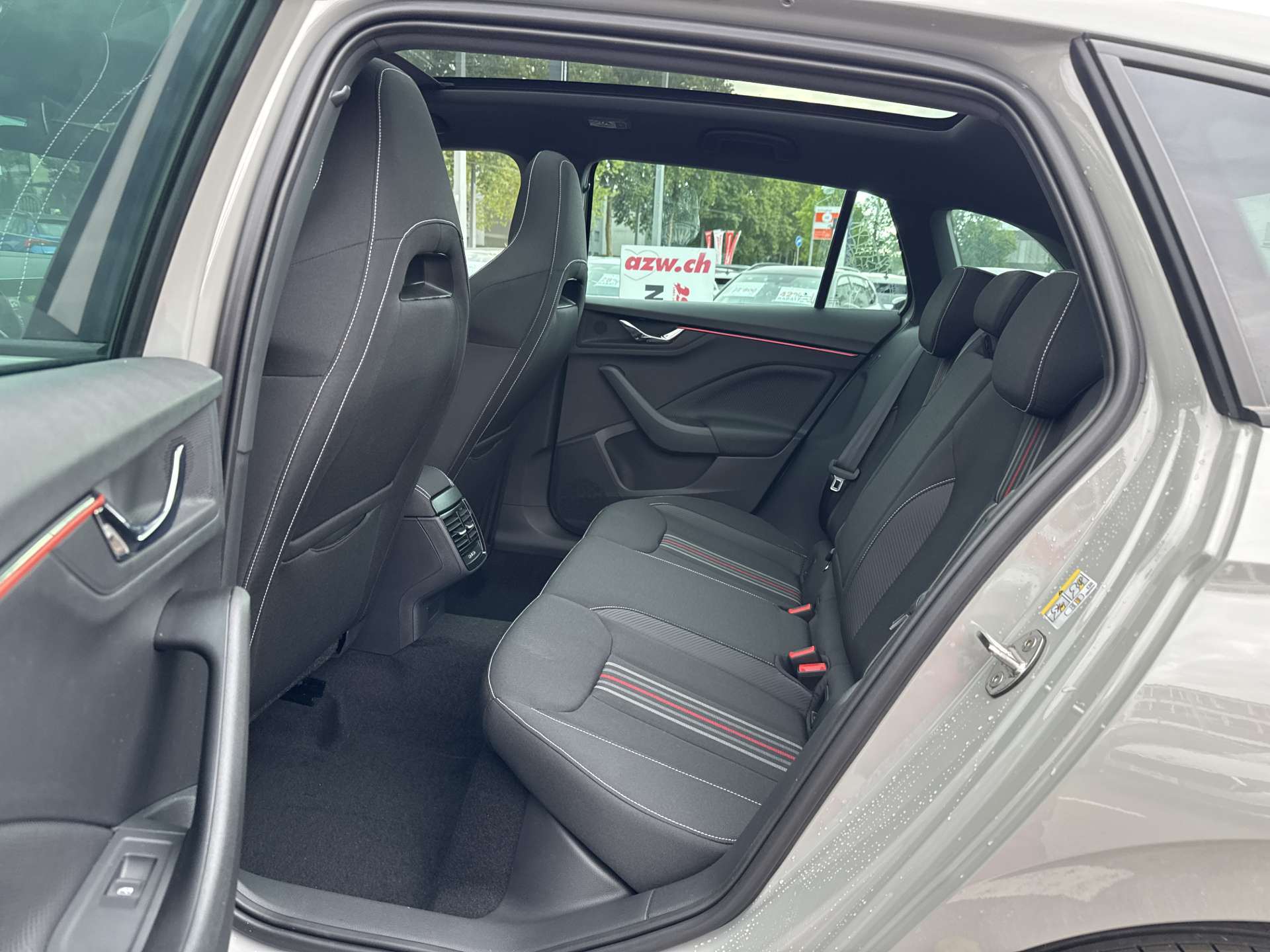 SKODA Scala 1.5 TSi Monte Carlo DSG-Automat-image-6