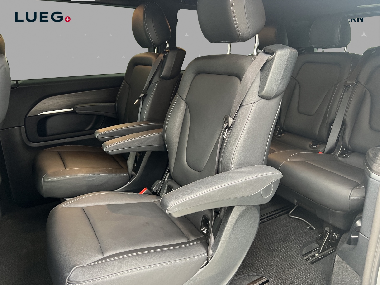 MERCEDES-BENZ V 250 d lang Avantgarde 4Matic G-Tronic-image-13